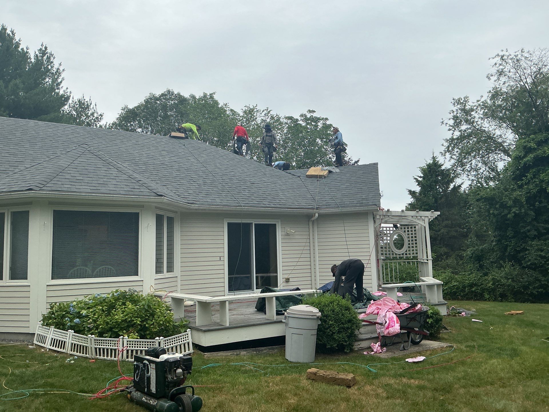 Asphalt Shingle Roof Replacement | Billerica, MA by Mighty Dog Roofing of Greater Middlesex County