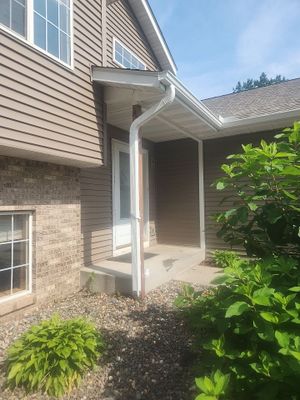 5" Gutters in Becker