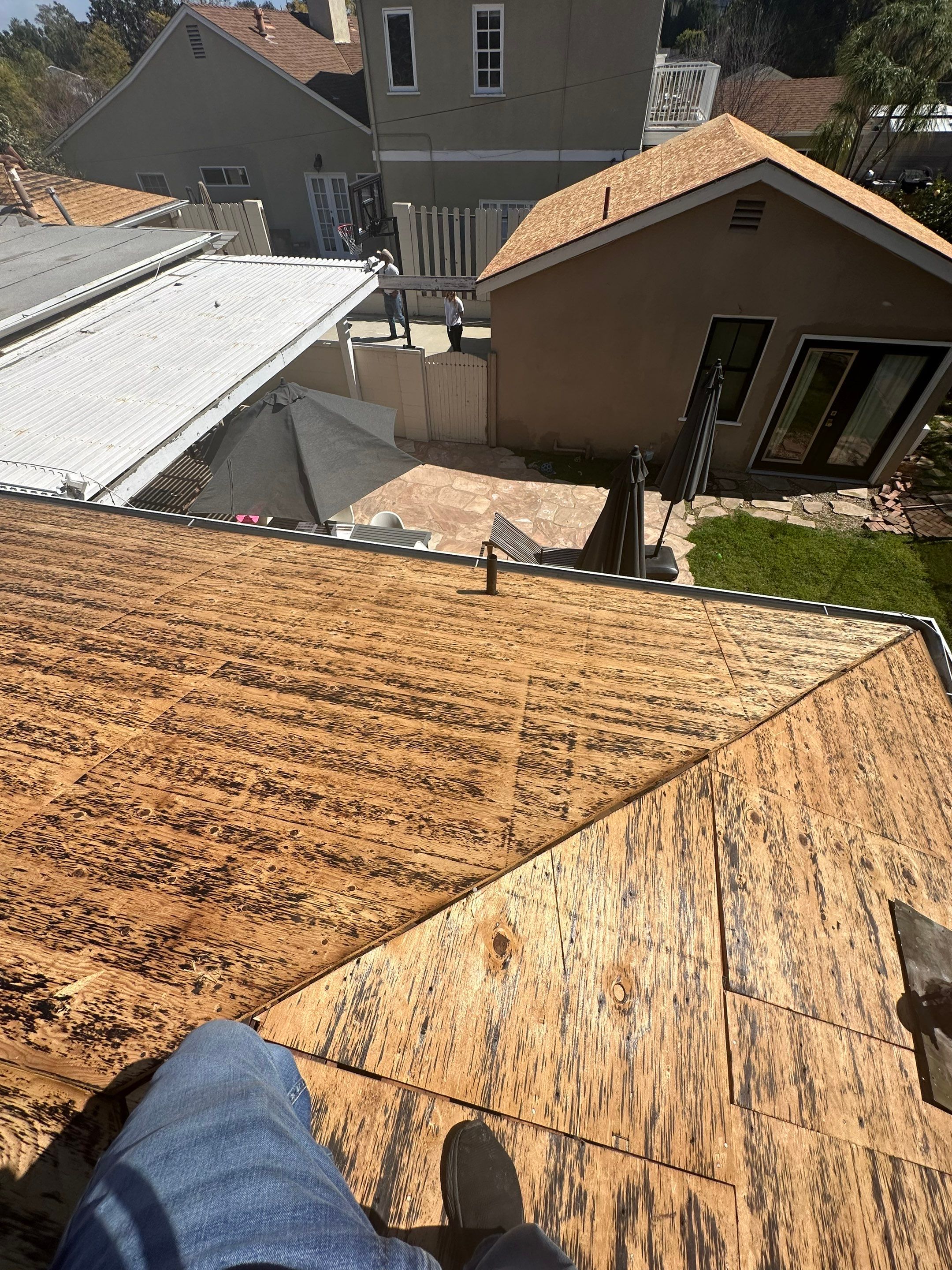 Roof Replacement - Los Angeles, CA 91423 by Epic Roof Replacement