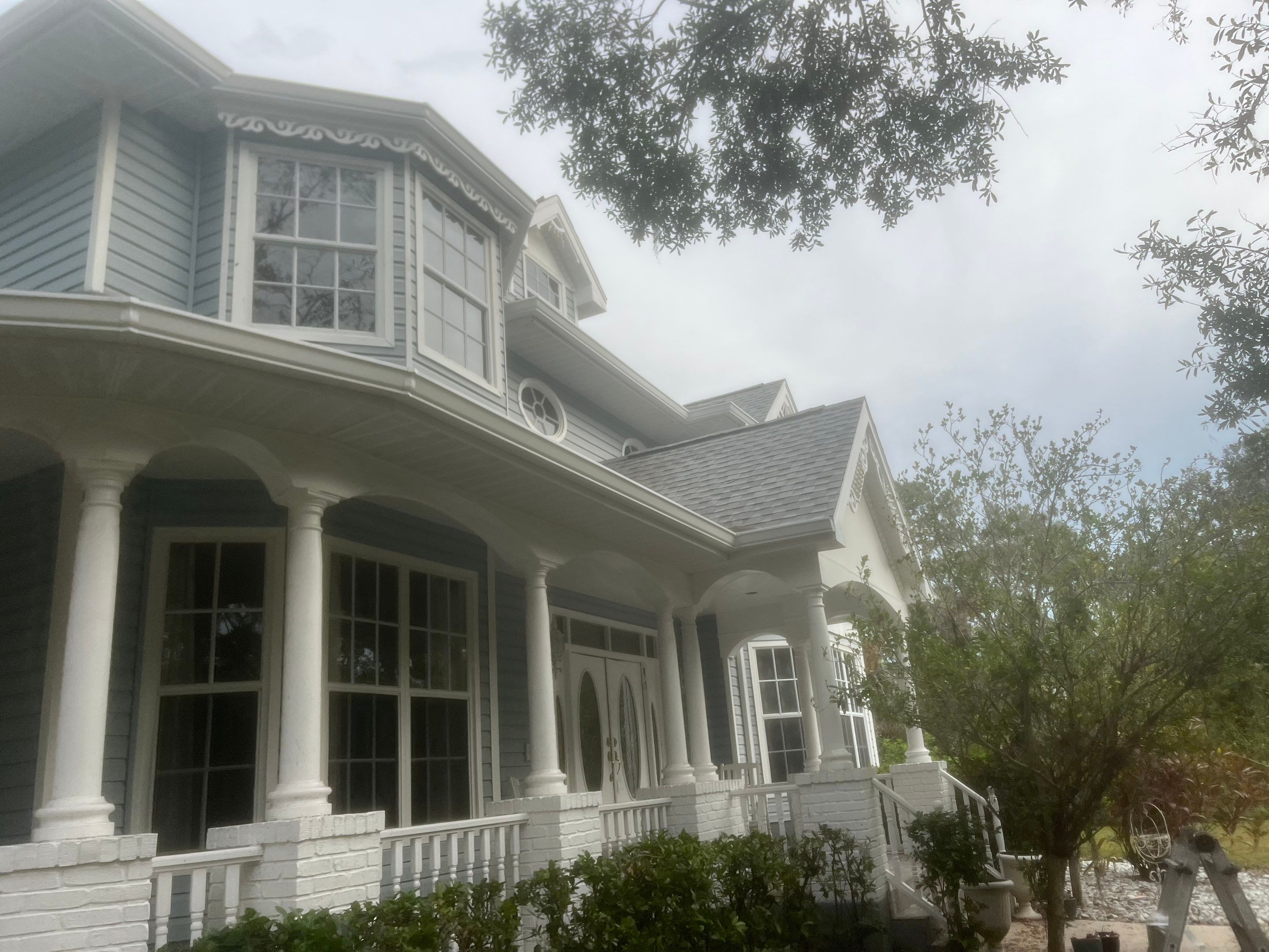 6-inch Seamless Gutters Installed in Bradenton FL by Gutter Professors