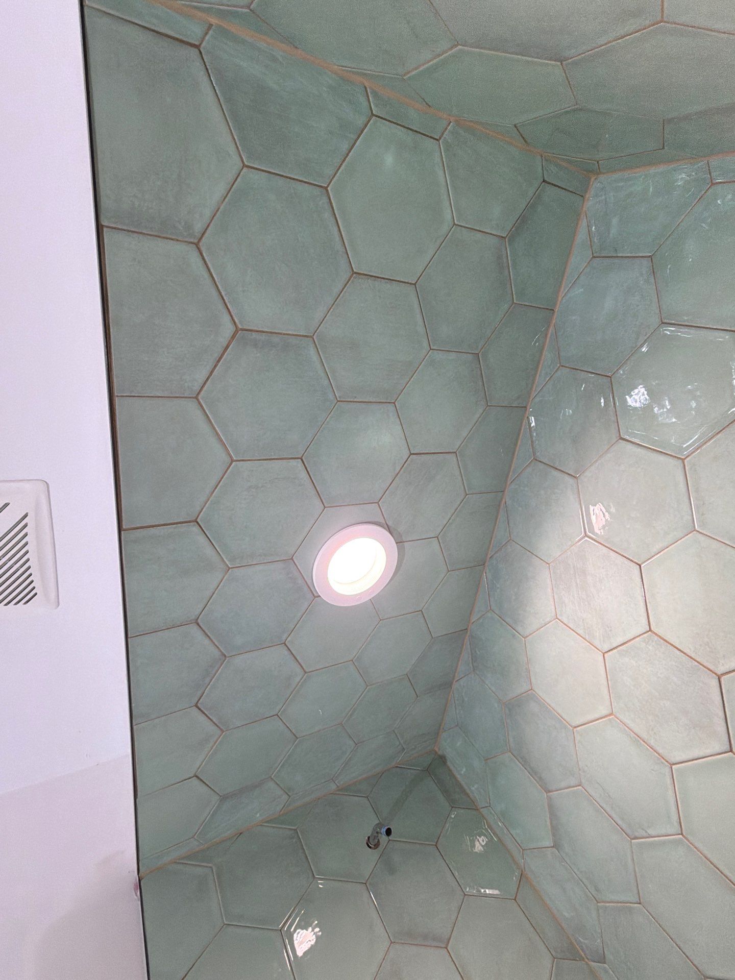 Tile Installation In Ponte Vedra by Axtra Hand