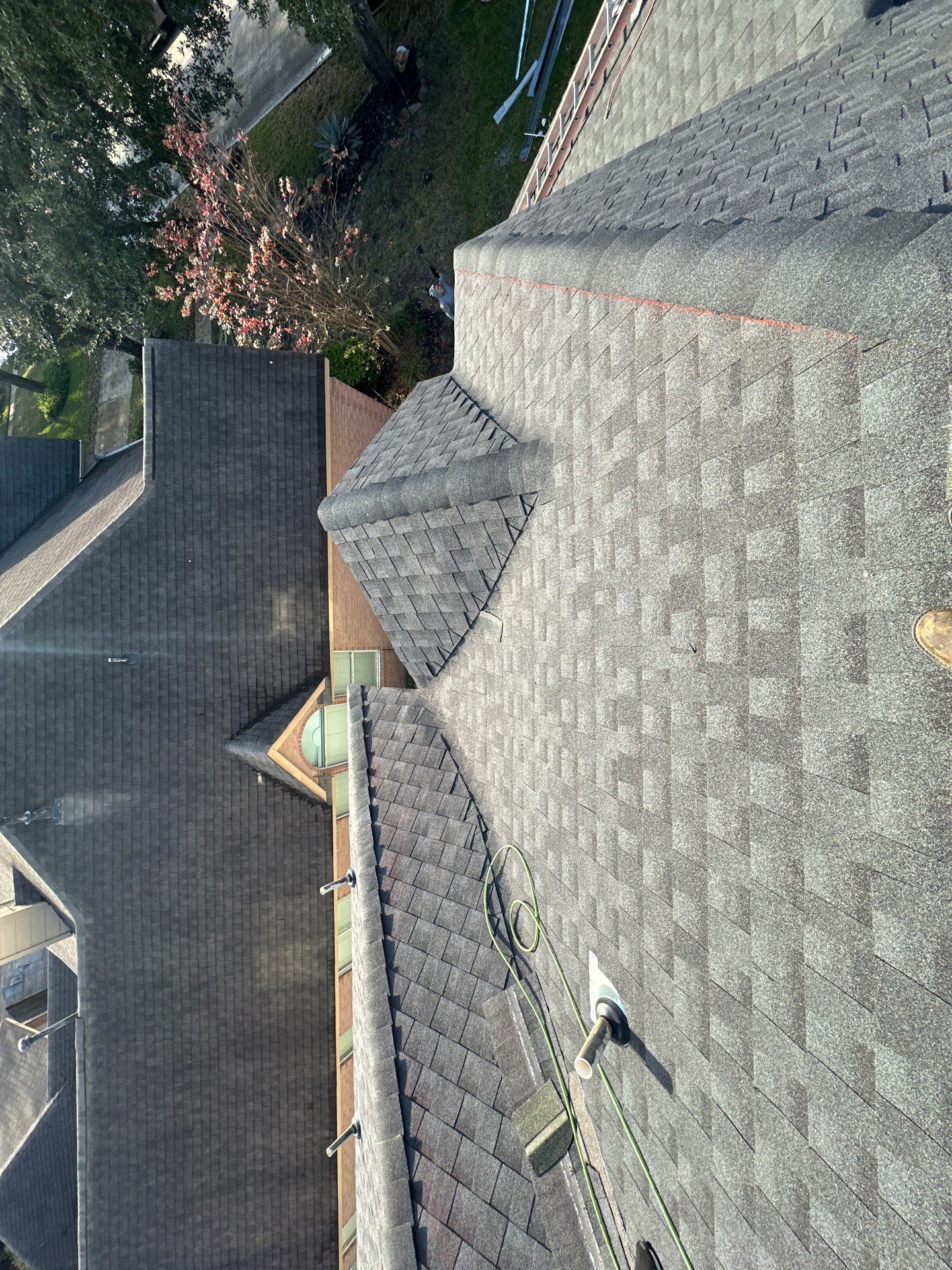 GAF HDZ CHARCOAL W/ PREMIUM RIDGE Z by Motion Roofing