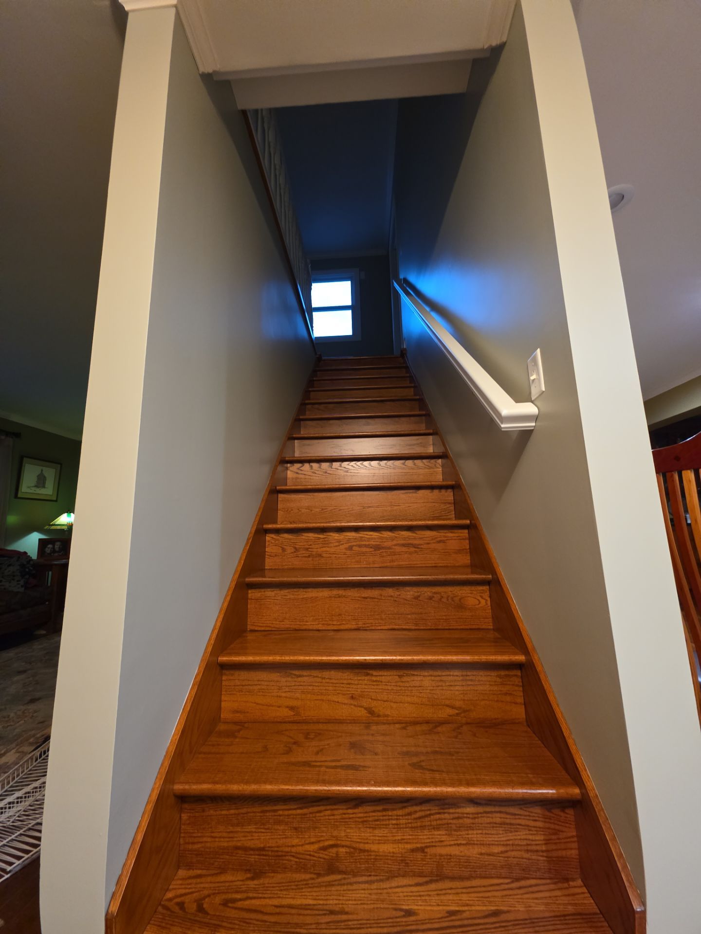 Interior Repaint & Trim Refinishing – Spring Lake, Michigan by Gordon Painting
