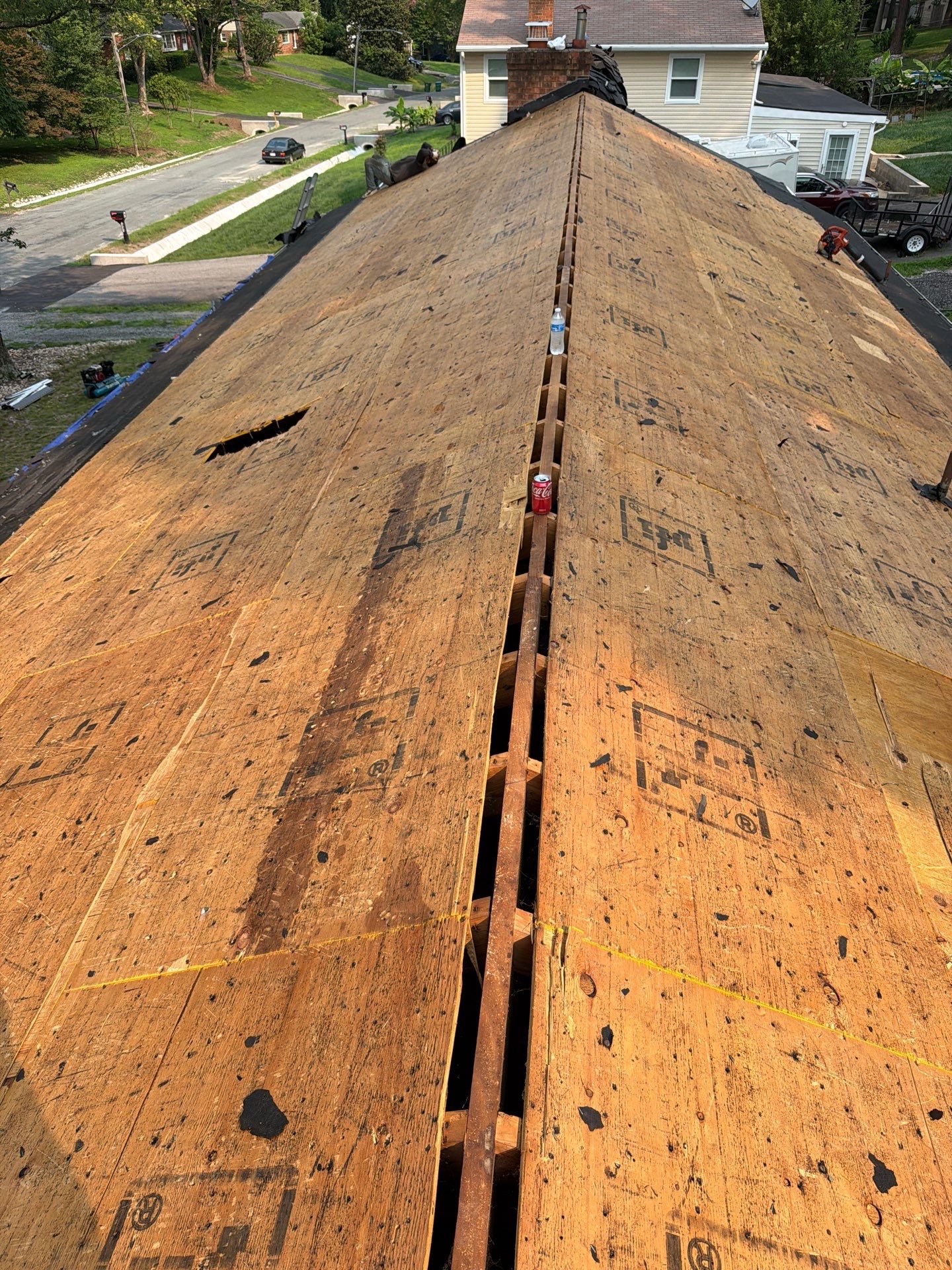 Asphalt Shingle Roof Replacement and Gutter Installation in Richmond by Cade Construction