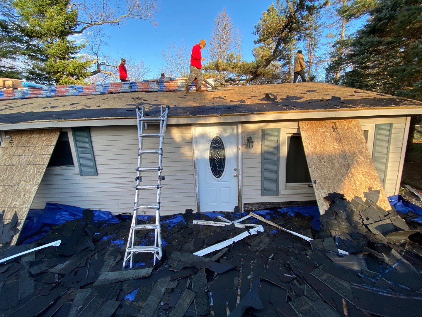 Roof Replacement using CertainTeed Landmark by 180 Contractors