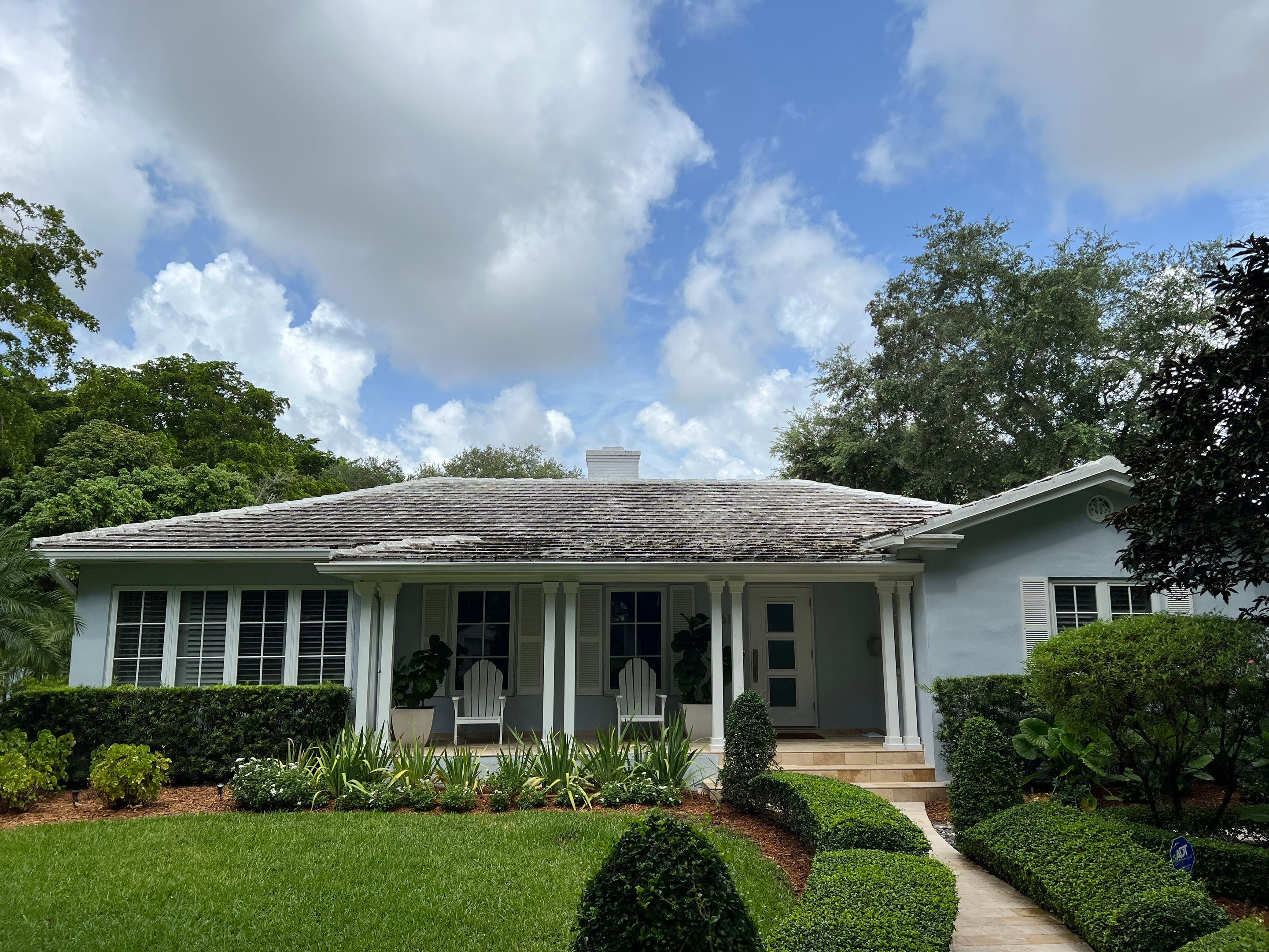 Metal Roof - Galvalume - Ash Gray by Istueta Roofing