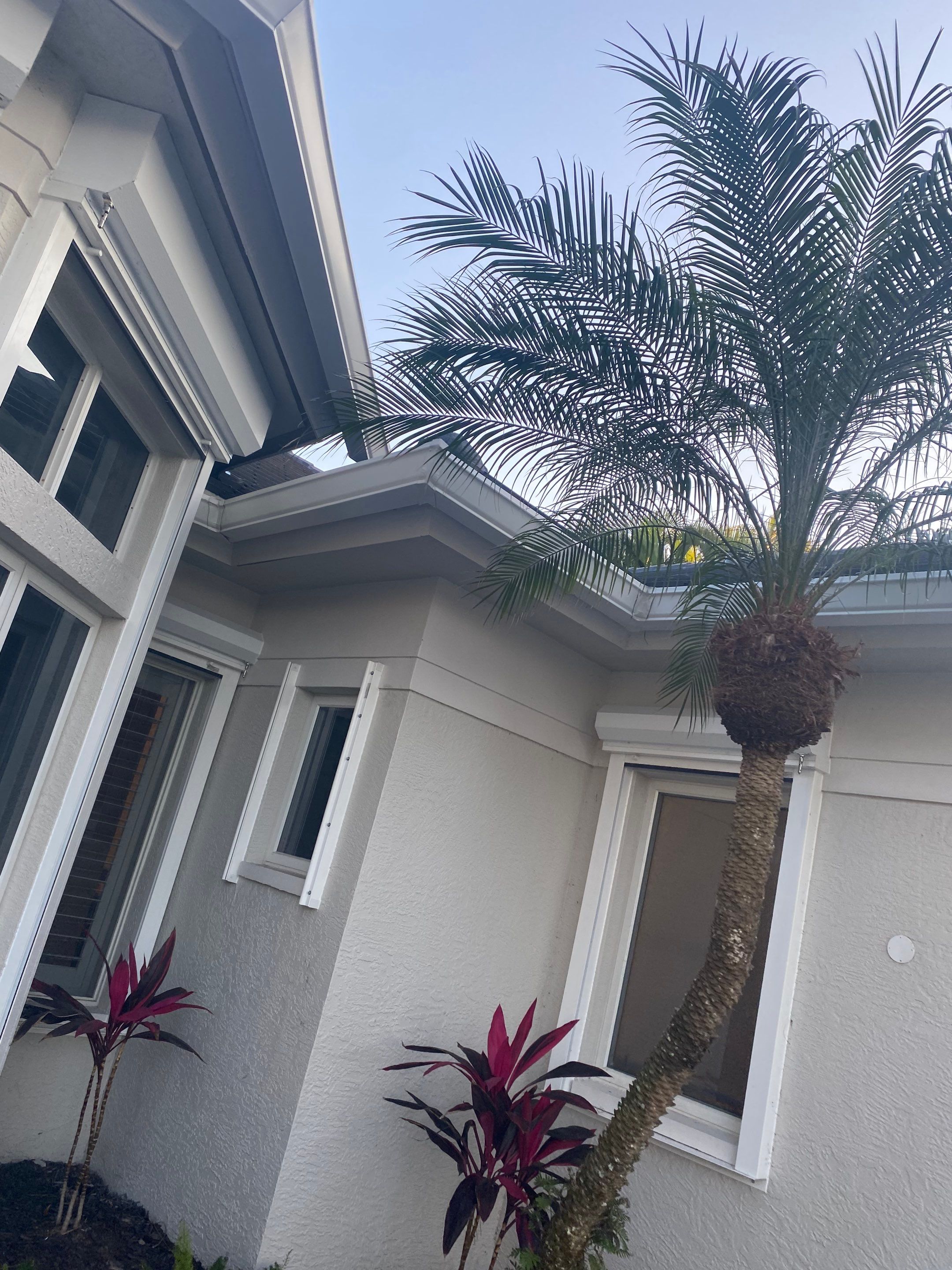 7-Inch Seamless Gutters for Luxury Homes in Naples FL by Gutter Professors