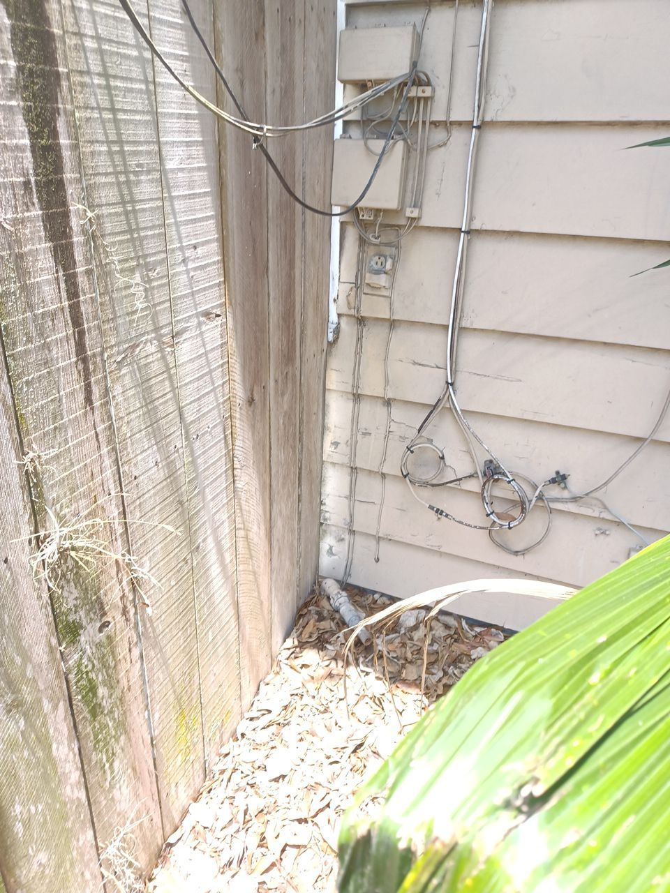 Sarasota, FL 6ft. Tall White Vinyl Privacy Fence by Asap fence and gates, LLC
