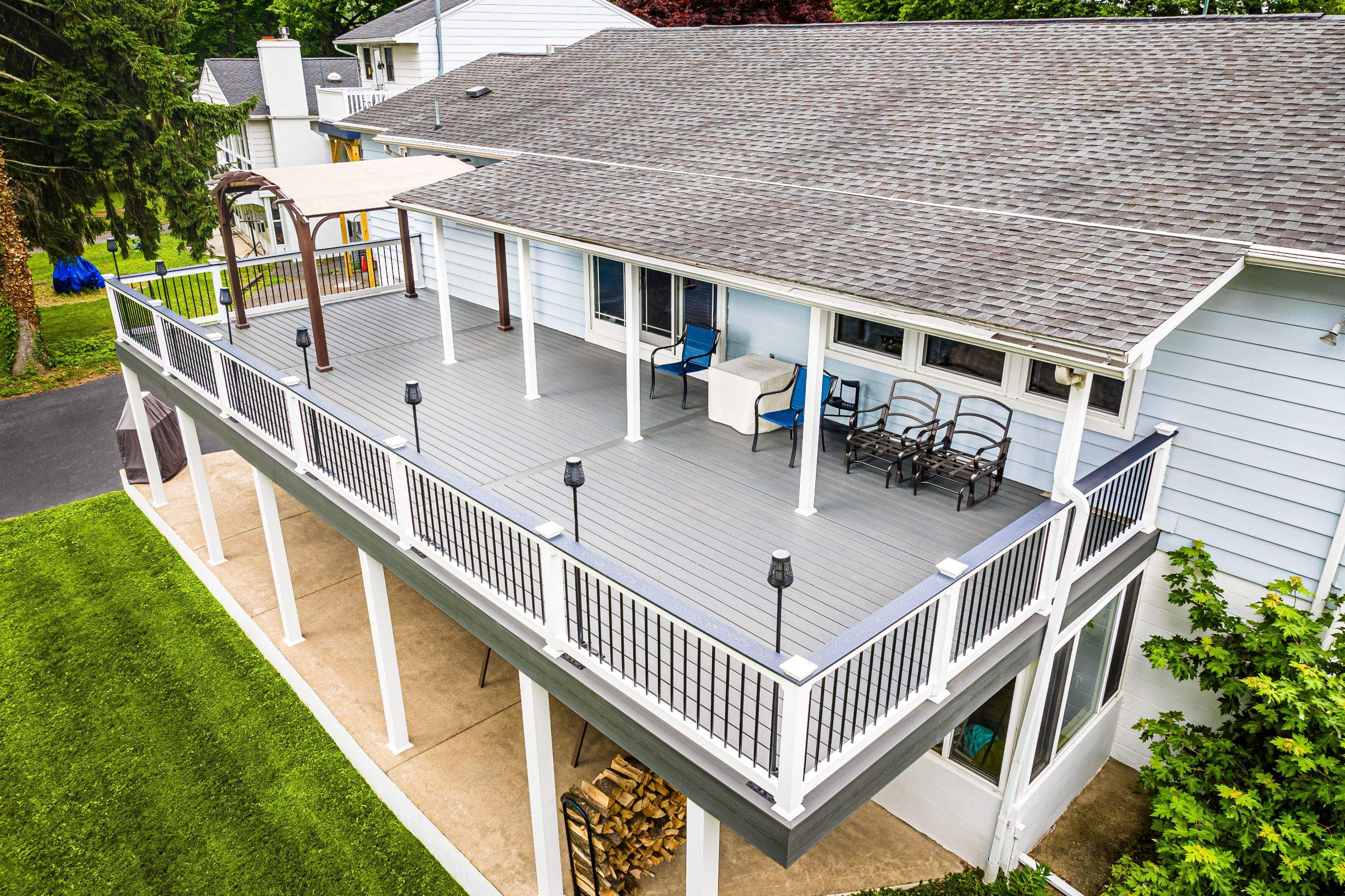 New Deck by Esh Builders