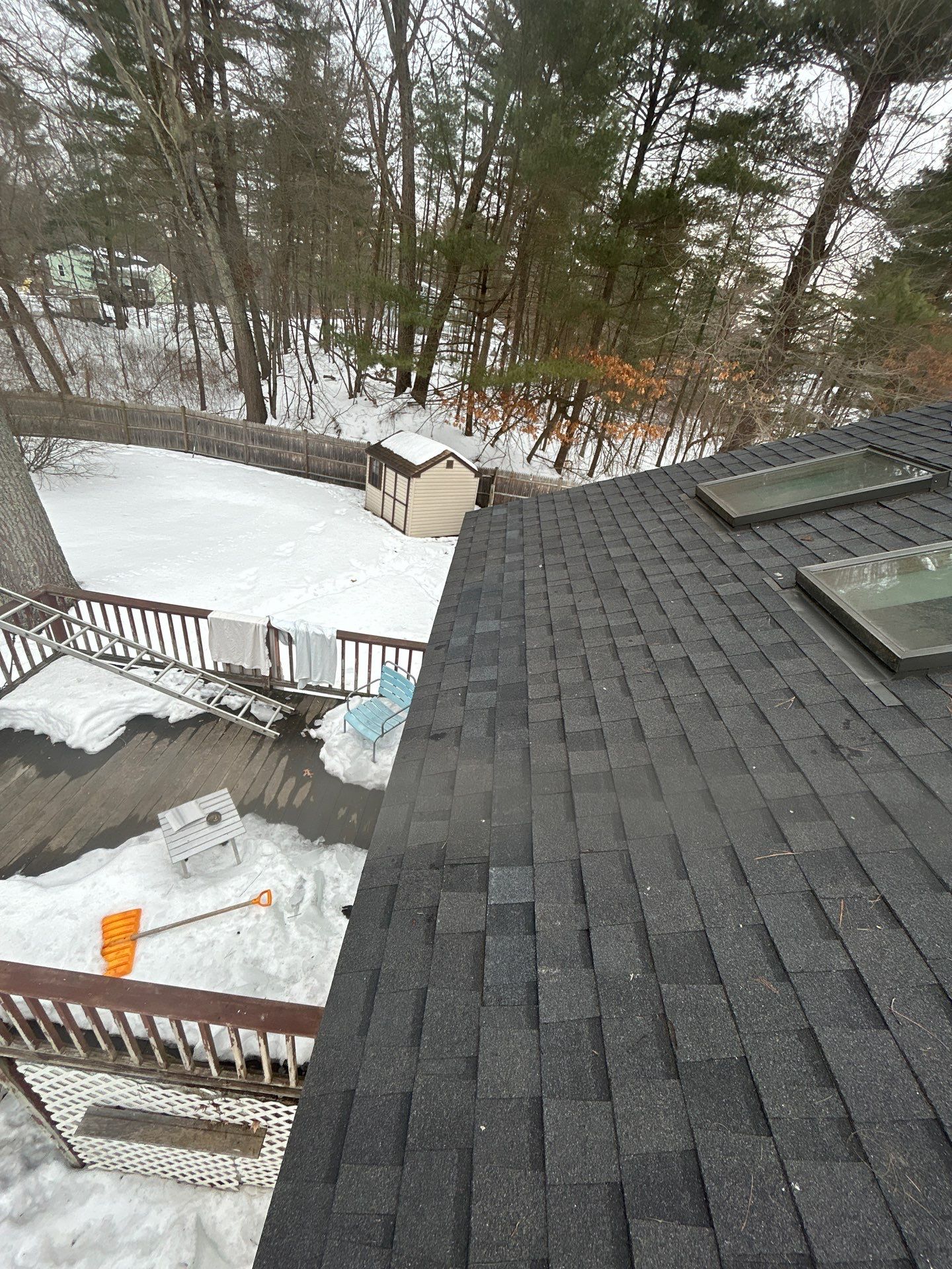 Ice Dam Removal & Snow Removal in Billerica, MA  by Mighty Dog Roofing of Greater Middlesex County