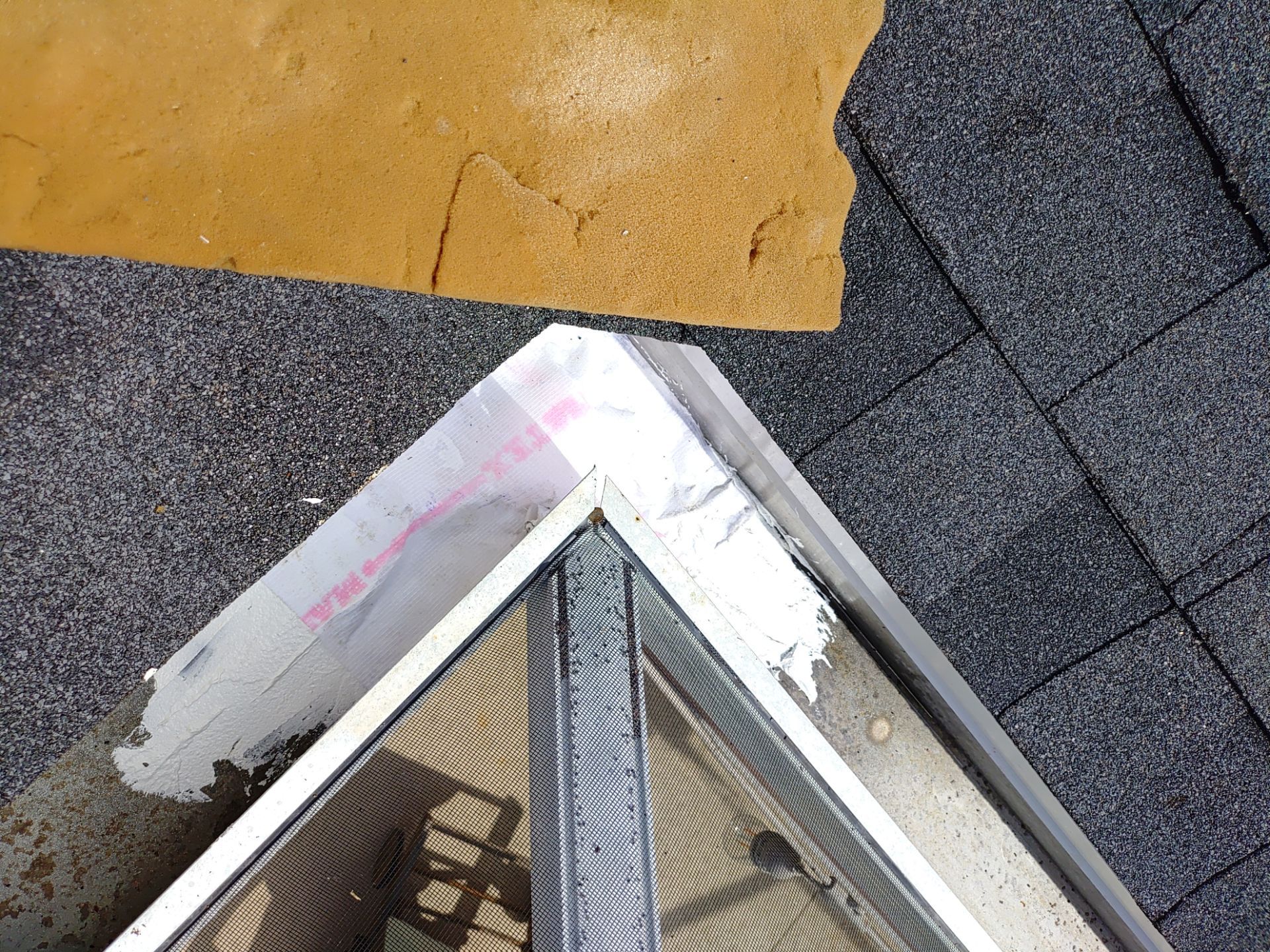 7-Inch Box Seamless Gutters in Bradenton FL by Gutter Professors