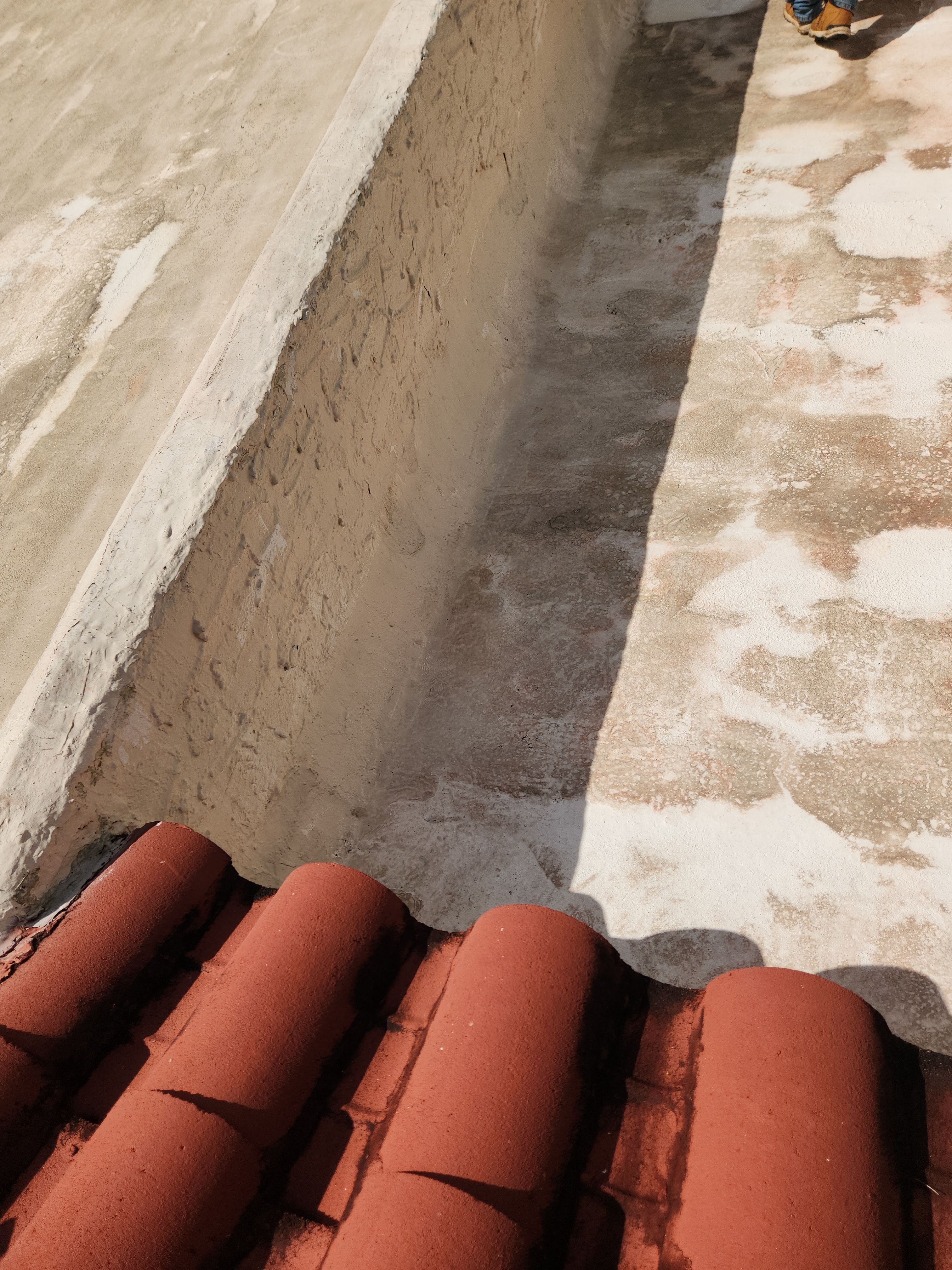 Expert Silicone Roof Coating in Hollywood – Aastro Roofing Delivers Long-Lasting Protection by Aastro Roofing