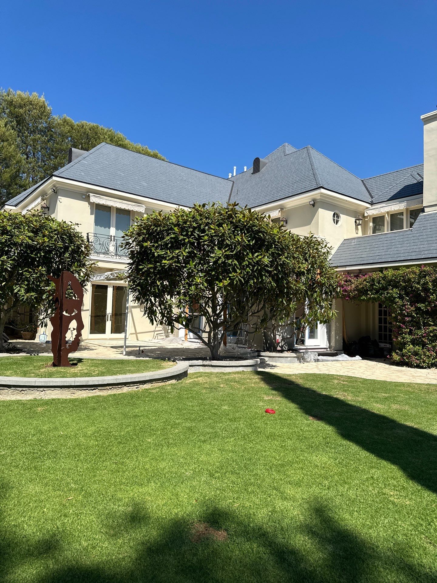 Stunning Los Angeles Mansion by Hull Brothers Roofing