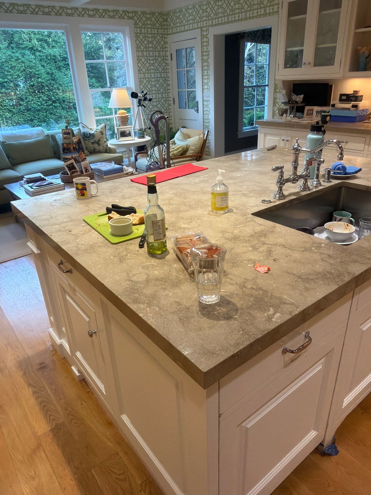 House Cleaning and Maid Service in Dunthorpe Portland by Cloud 9 Professional Cleaning Services