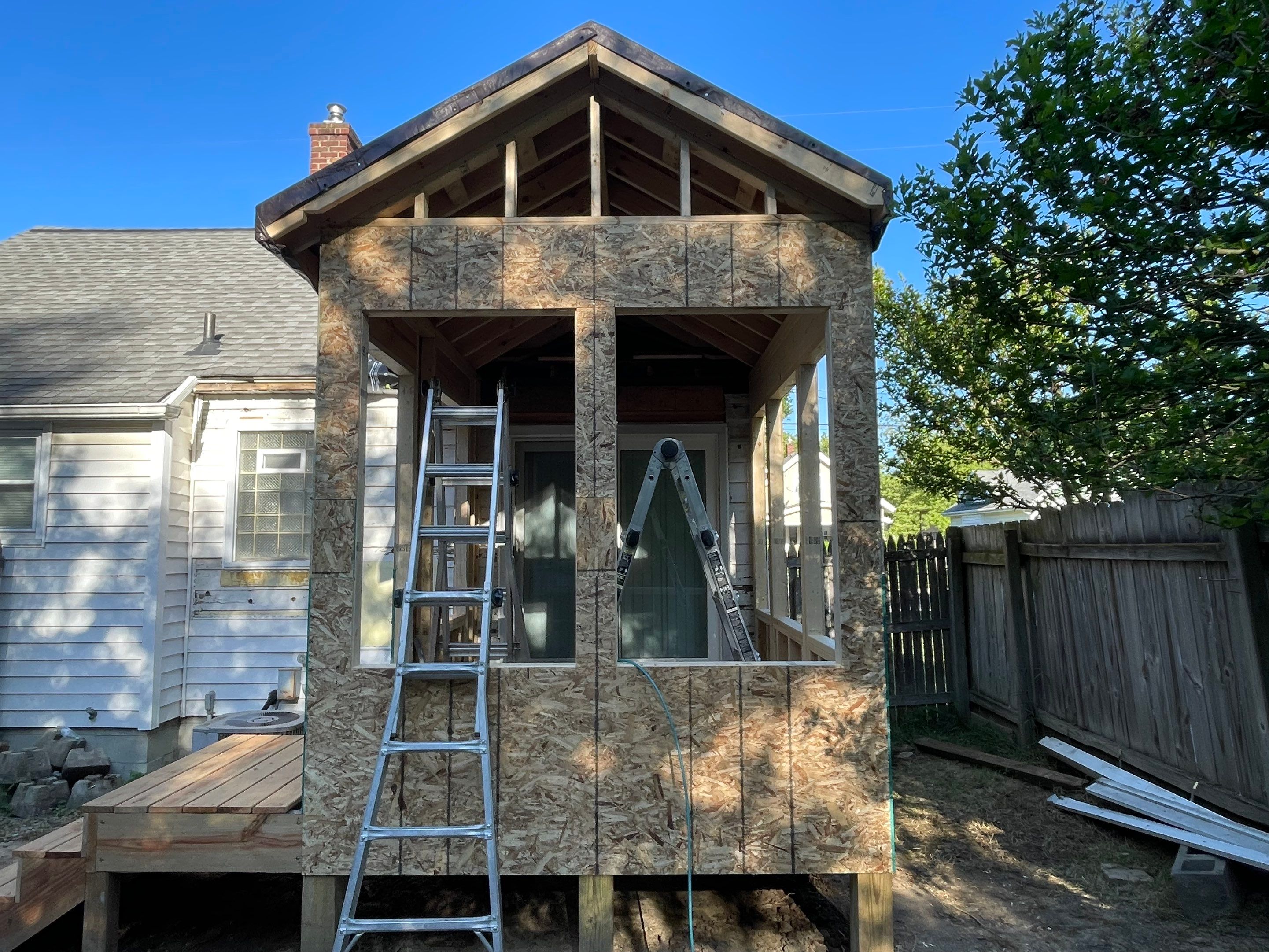 3 Seasons Room by Avalon Roofing and Exteriors