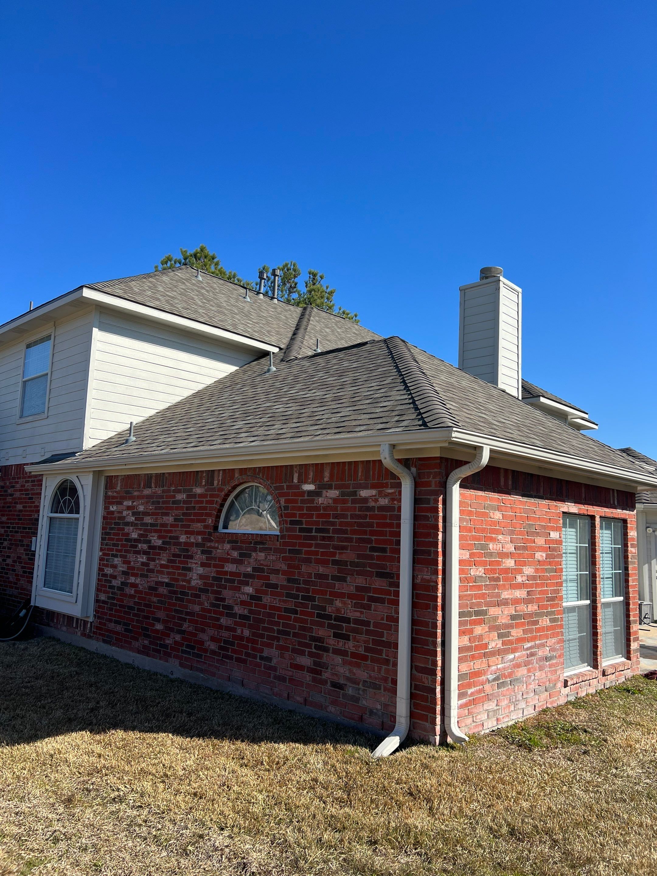 OC Duration Driftwood by HHH Roofing & Construction