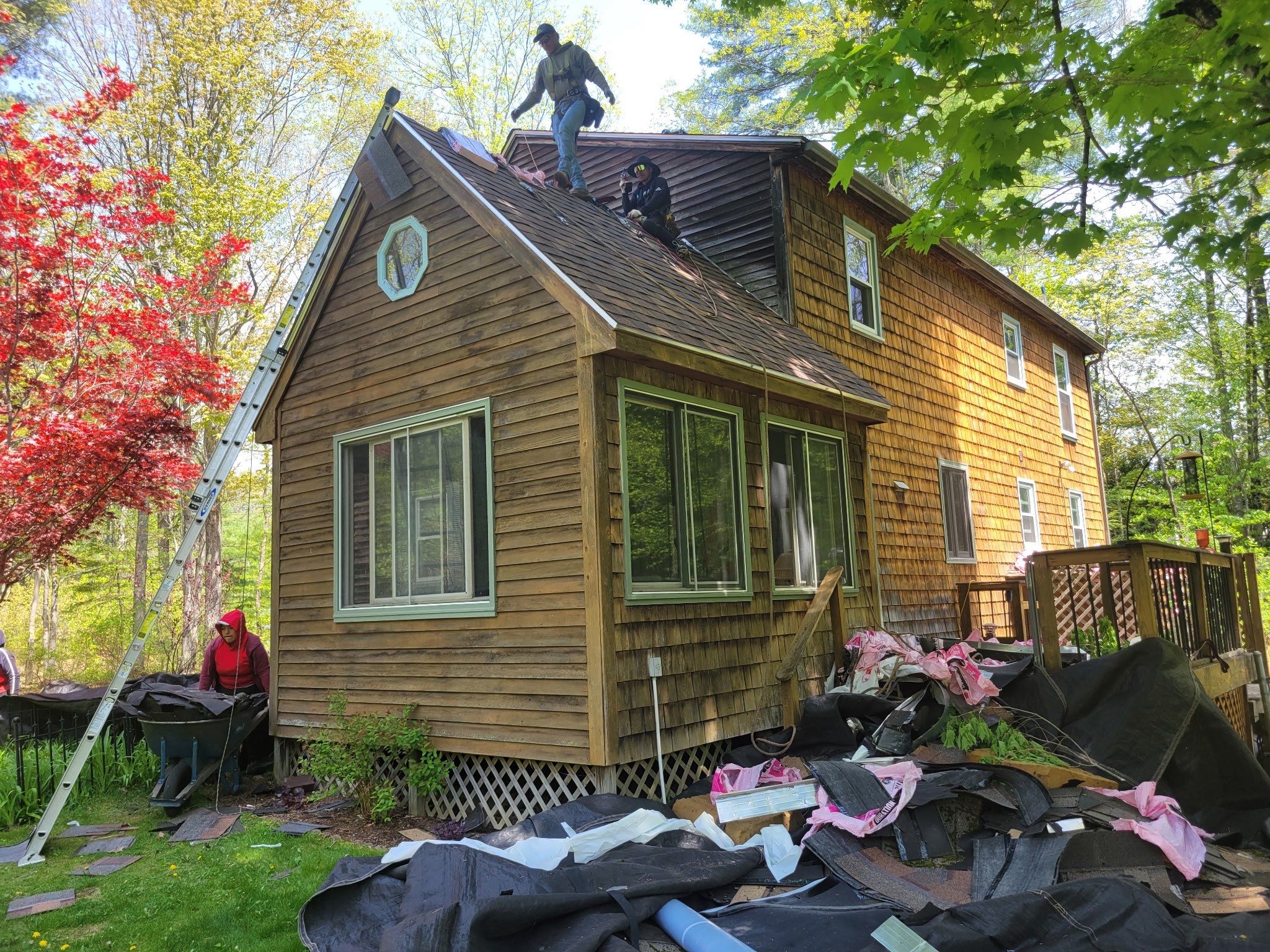🏡 Full Roof Replacement & Chimney Reflash – Epsom, NH by Tall pine roofing