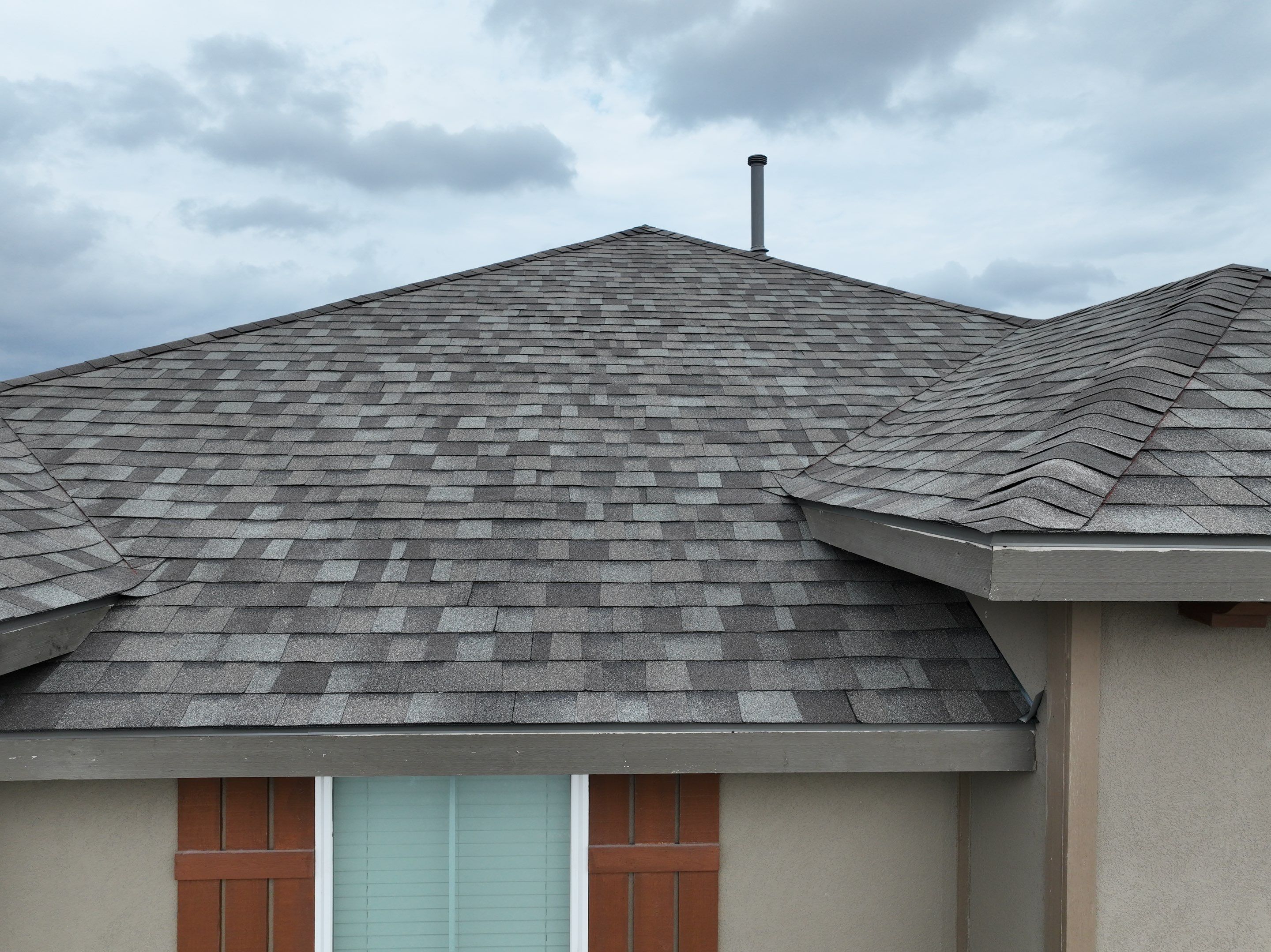 Residential Roofing Installation using Owens Corning 30 year Architectural Shingles by Premier Roofing and Contracting