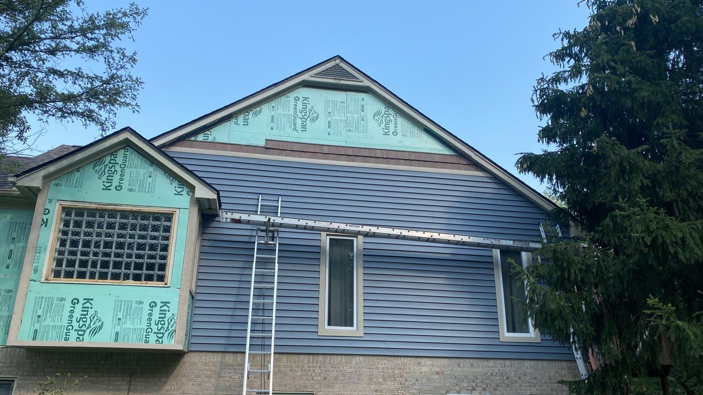 Siding Replacement using CertainTeed Monogram D5 Clapboard by 180 Contractors