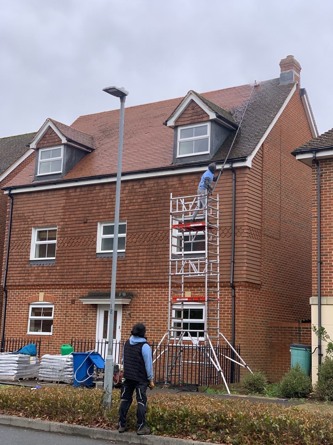 Roof Clean using Mosmatic FSC and Biocide by Ges Exterior Cleaning ltd