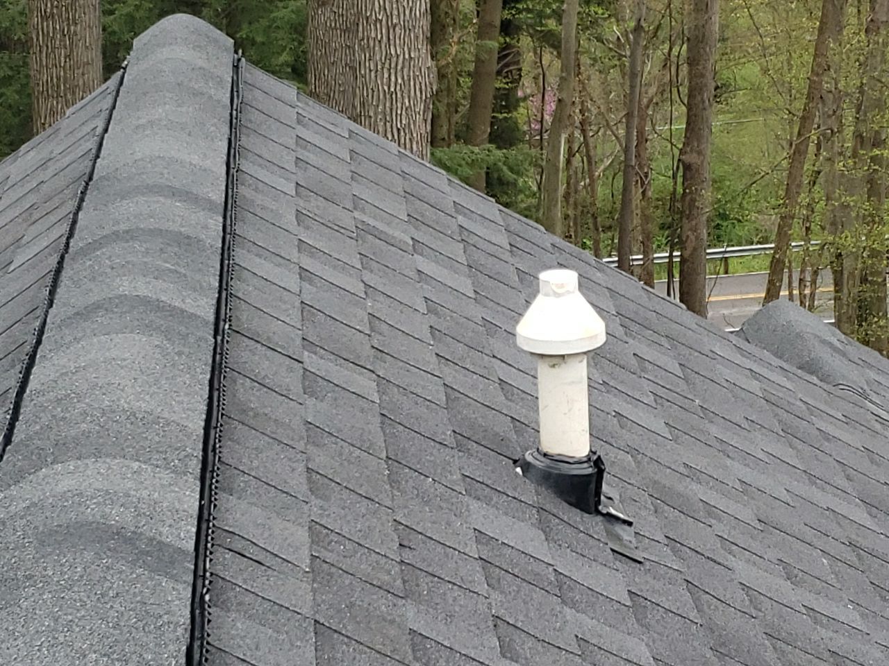 Brand: Atlas Pinnacle Color: Pristine Scotchgard Black Drip: Black by Eagle Eye Roofing