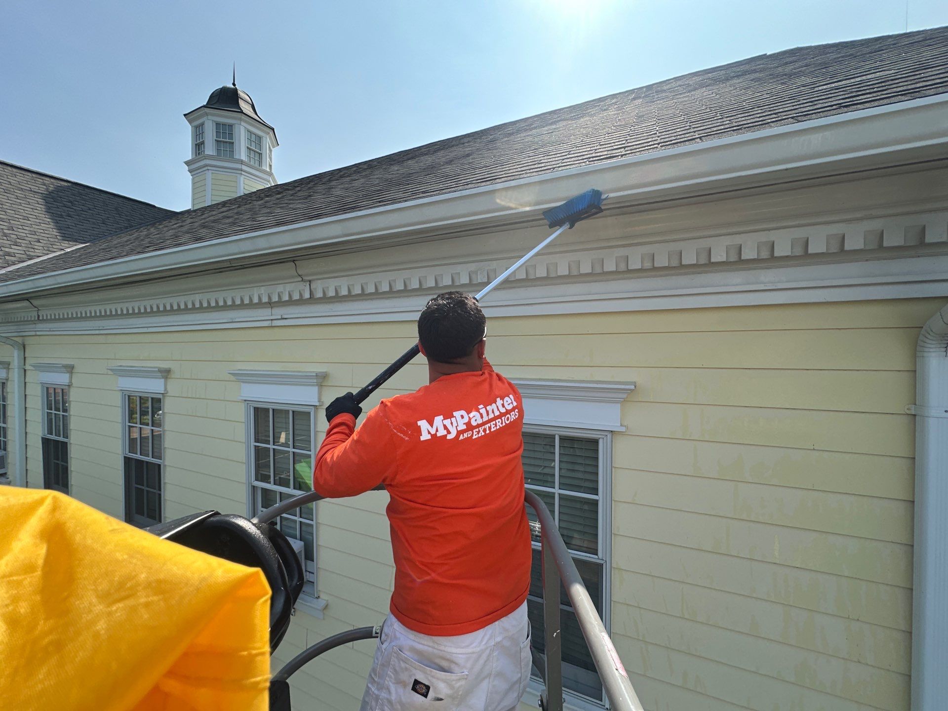 Commercial Exterior Painting Services for Mainstreet Bank in Leesburg, VA by My Painter 