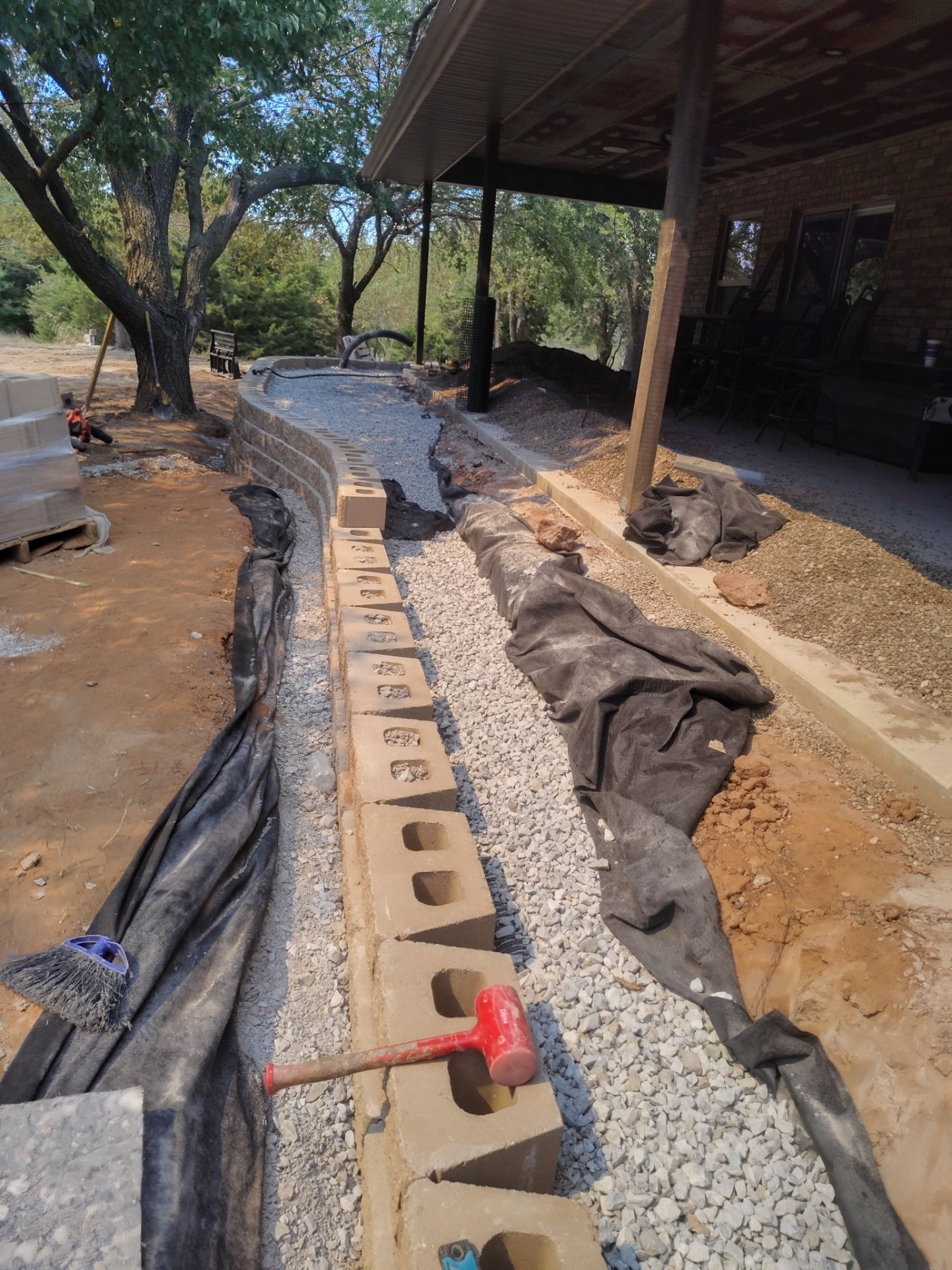Retaining Wall by Clays Services Inc