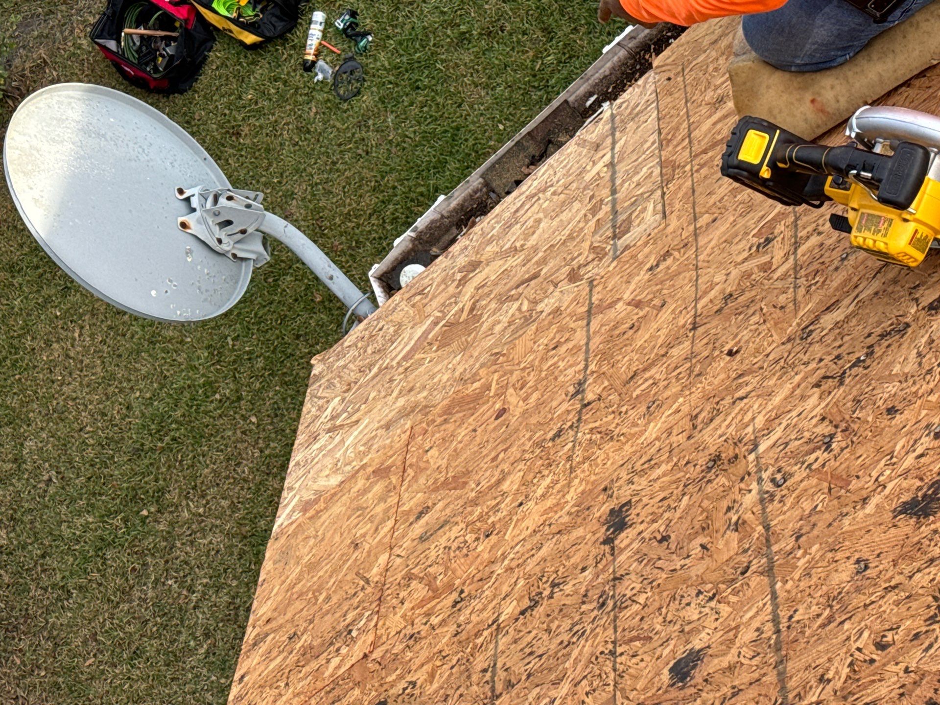Residential Roofing Repair using Owen's Corning Duration (Lifetime) Shingles by Roof Repair Company