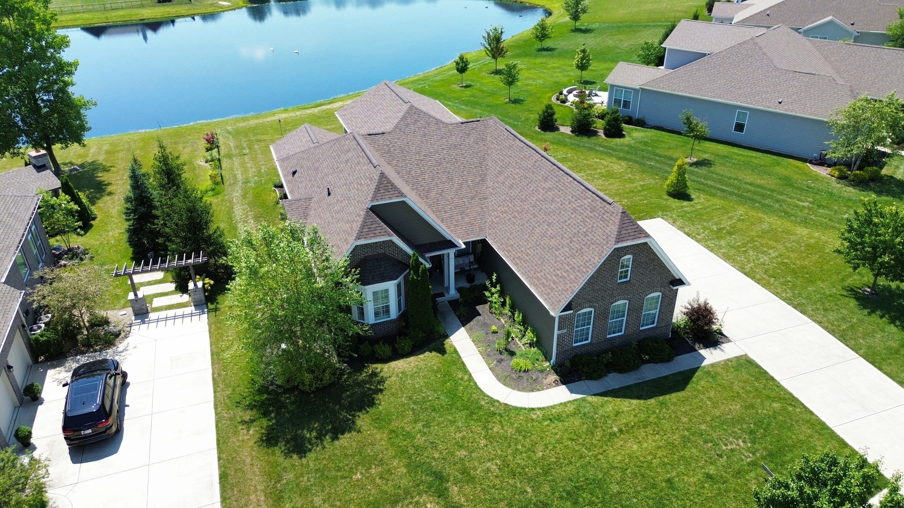 Batta - Indianapolis, IN 46234 by Honeycomb Roofing and Exteriors