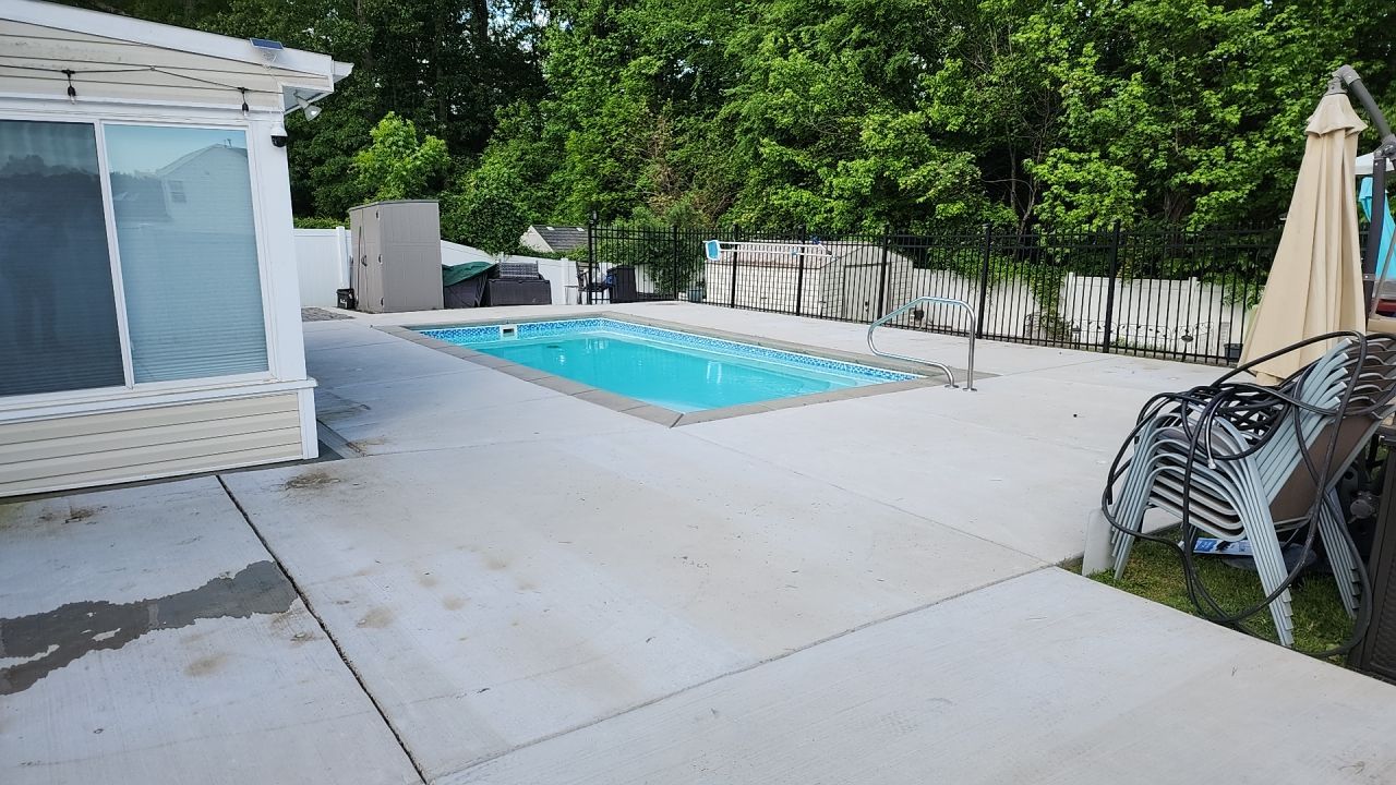 House Wash using cleaner by Power Wash Masters LLC