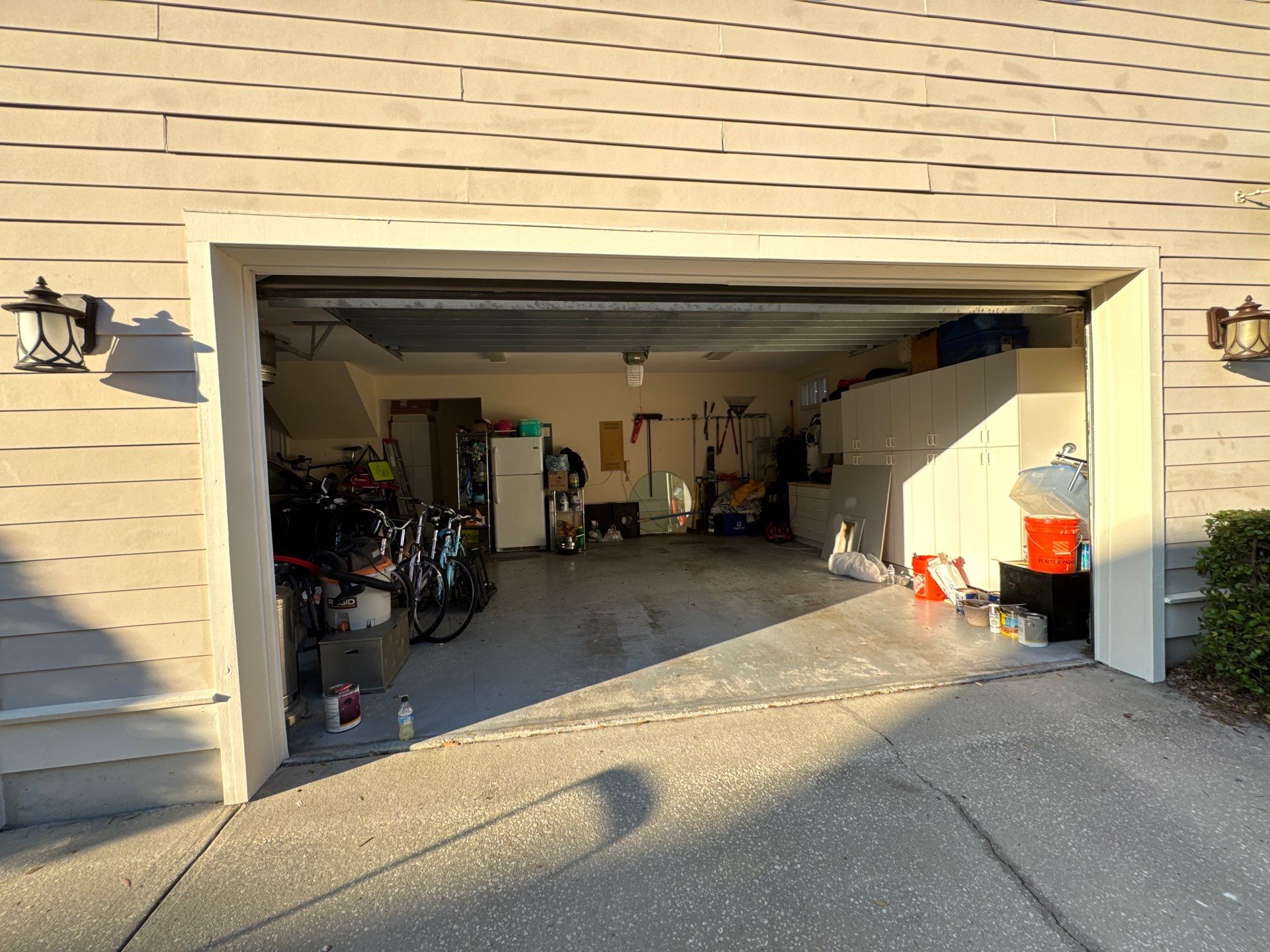 Handyman Services In Orlando by Axtra Hand