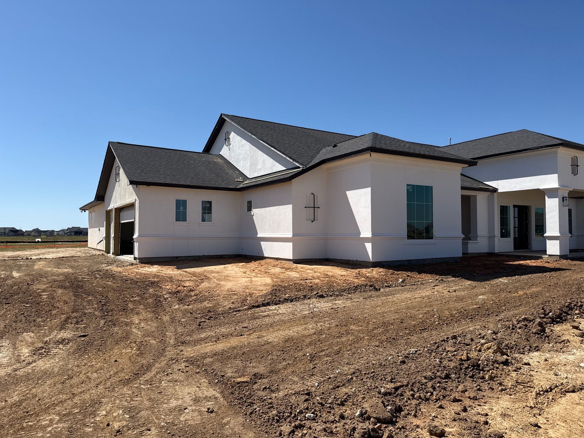 Custom Stucco Masterpiece with Precision Foam Detailing – Waller, TX by Apex Conventional Stucco Llc