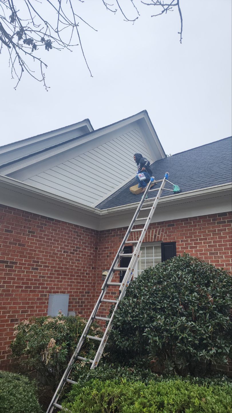 Residential Roofing Installation using Owens Corning® Oakridge Onyx Black by Indigo State Roofing