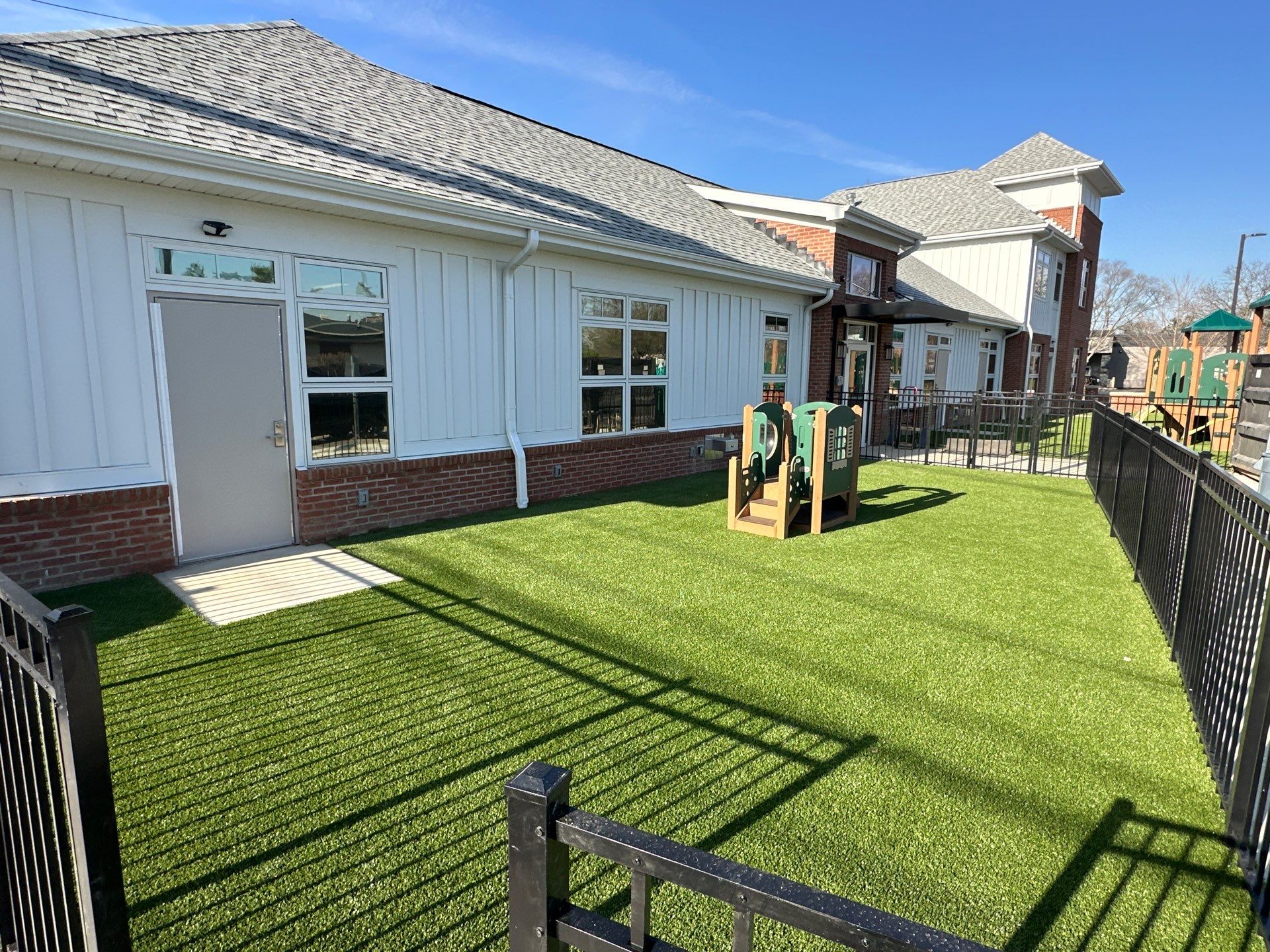 Barrington Daycare in Upper Arlington, OH by Southwest Greens Midwest