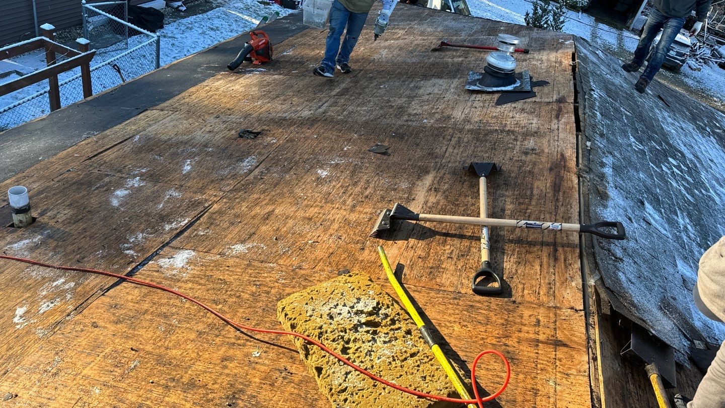 Roof Replacement using CertainTeed Landmark by 180 Contractors