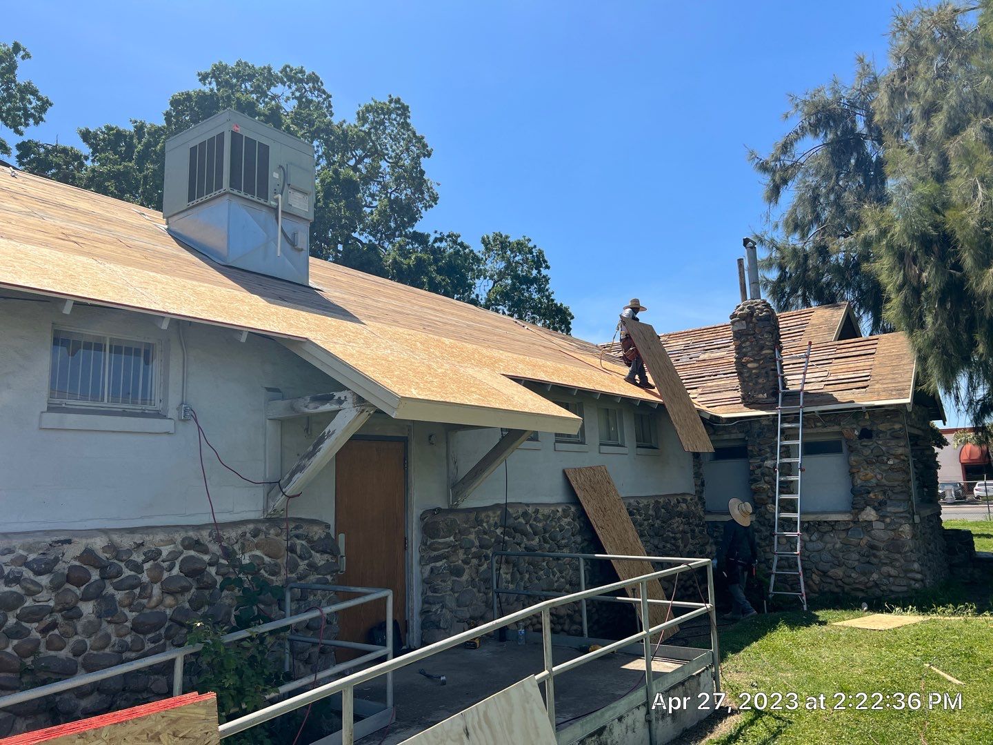 Certainteed Landmark Solaris shingle job at Merced Fairgrounds by Straight Edge Roofing Inc