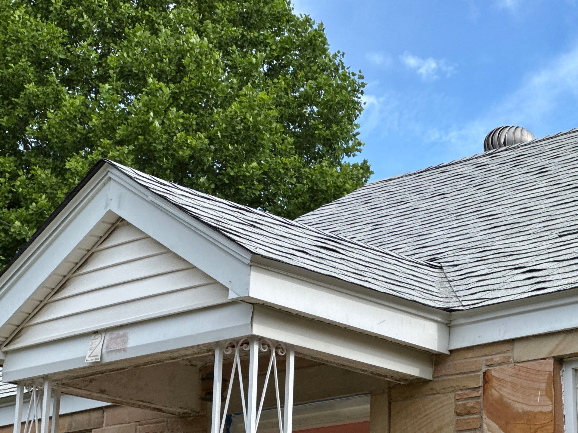 CertainTeed Landmark Silver Birch Roof – Cooper-Young by Cool Roofs