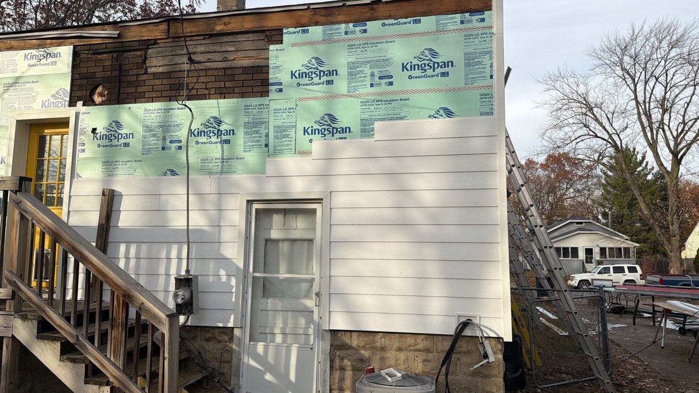 Siding Replacement using Ascend Glacier White by 180 Contractors