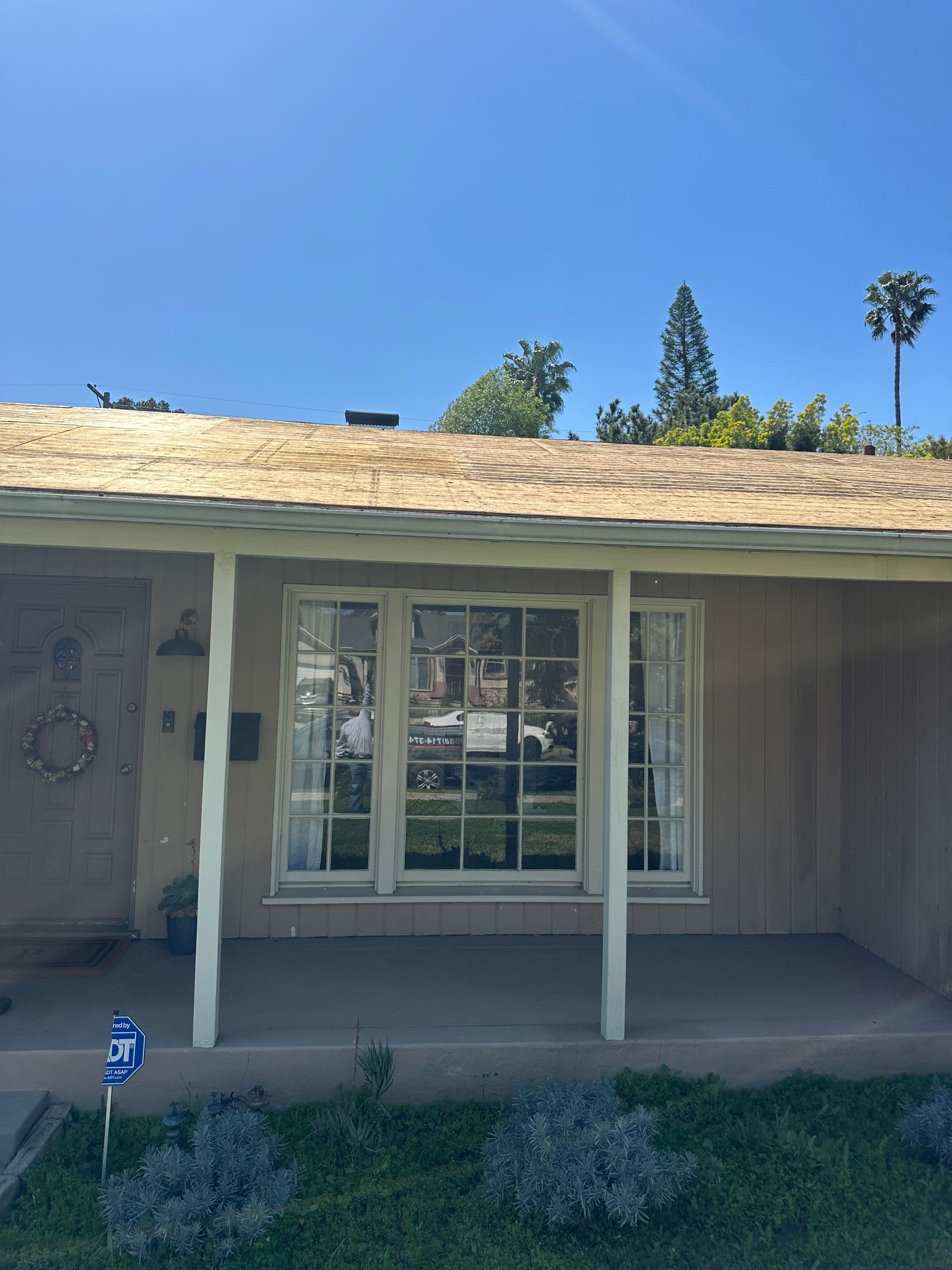 Roof Replacement - Los Angeles, CA 91423 by Epic Roof Replacement