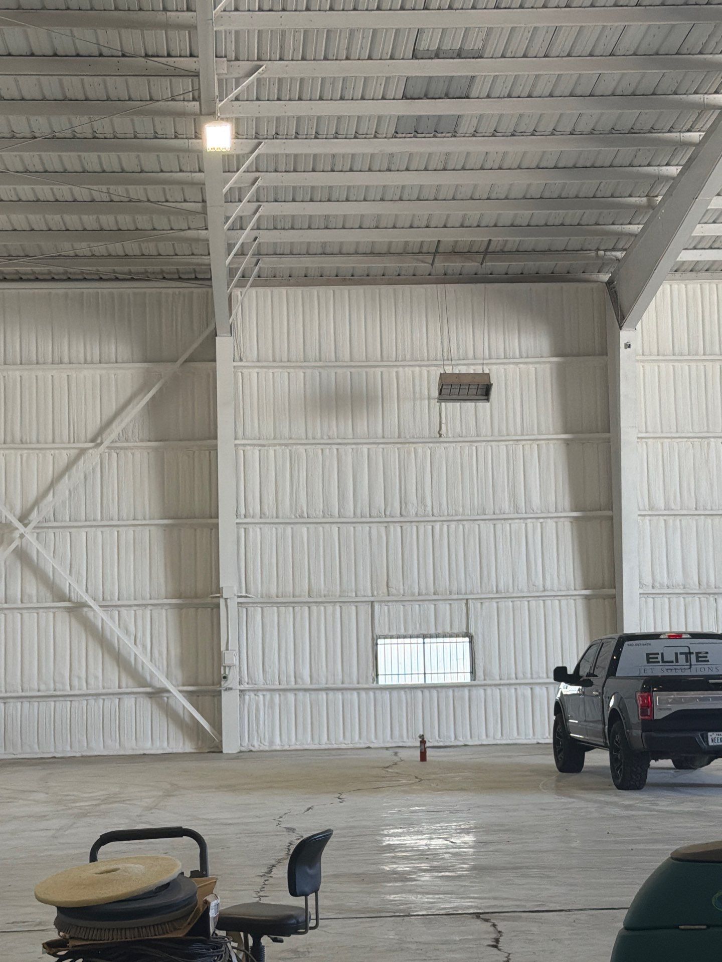 20,000 SF Airplane Hangar  by Apex Insulation Solutions