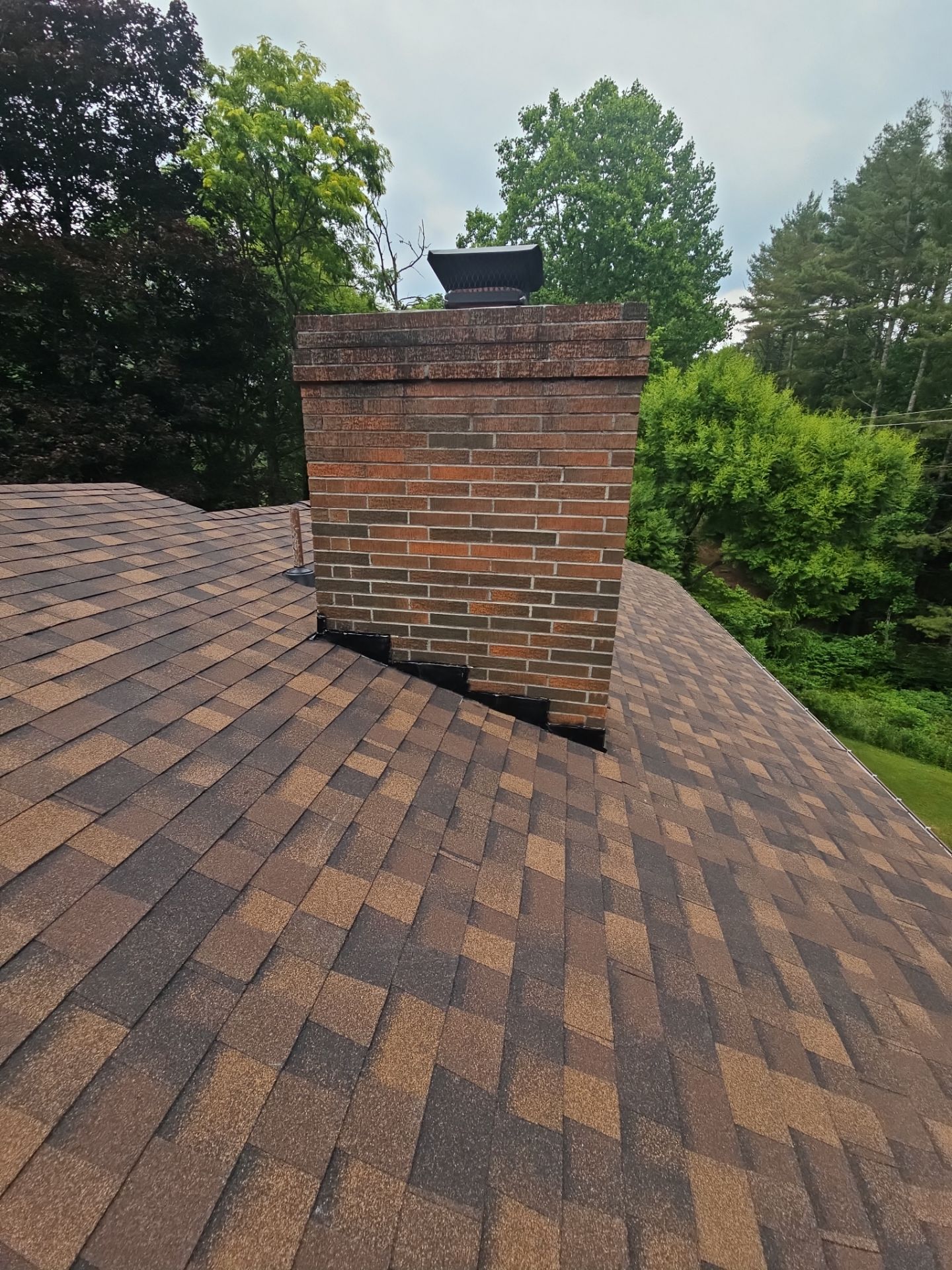 Phillips Residence by Omnia Roofing