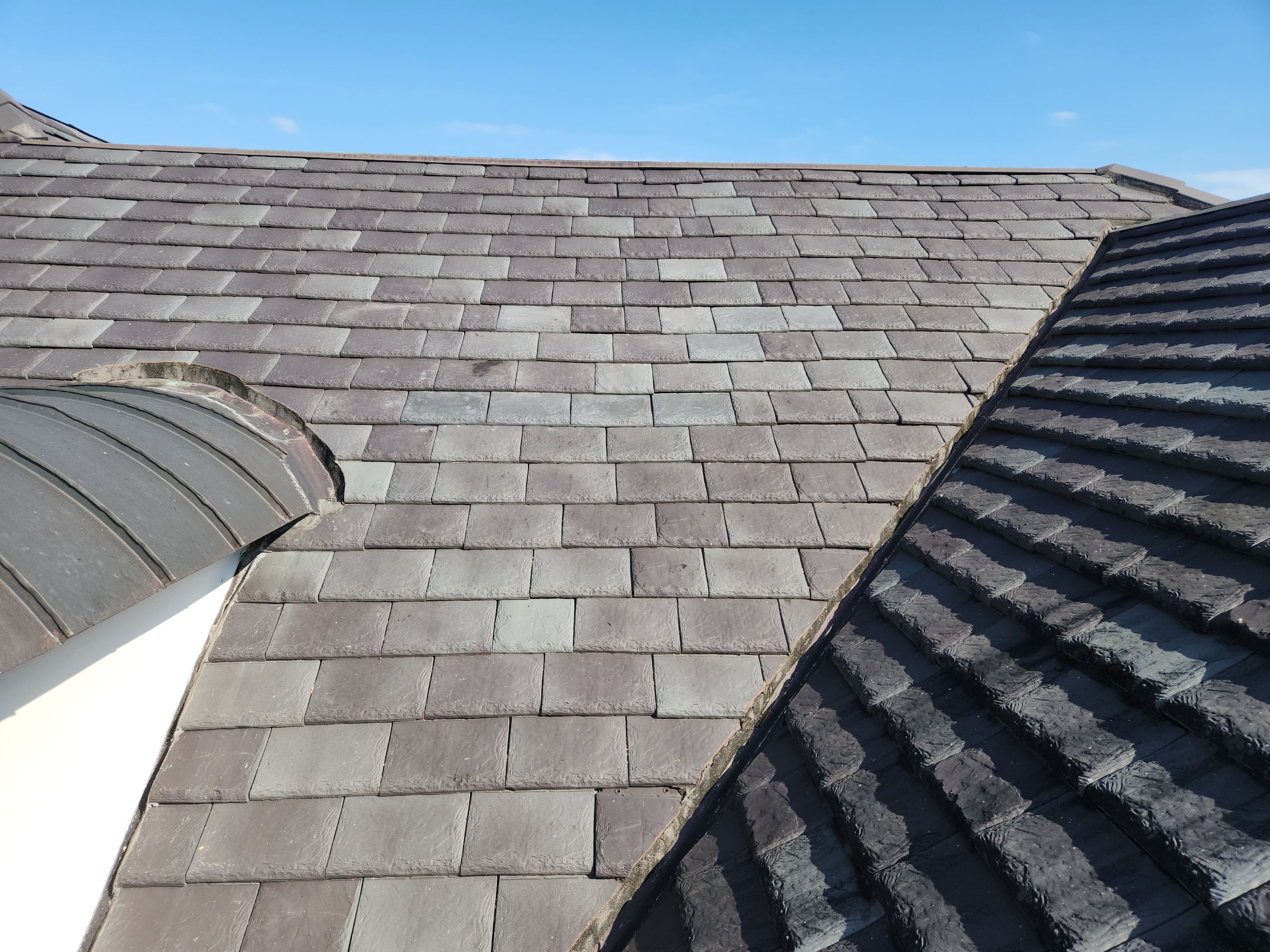 Ludowici - Lexington Slate - Vermont Gray Black by Istueta Roofing
