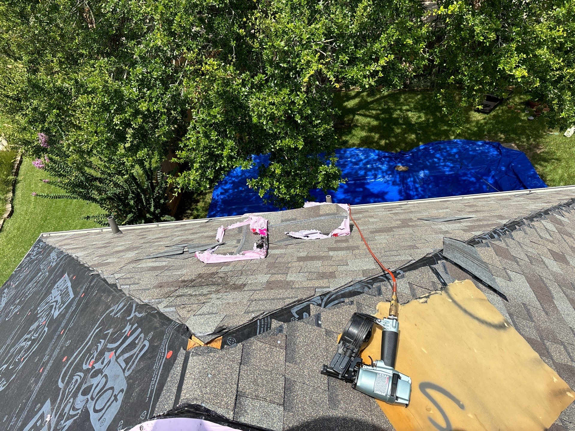 Residential Roofing Installation using Owen's Corning Duration (Lifetime) Shingles by Roof Repair Company
