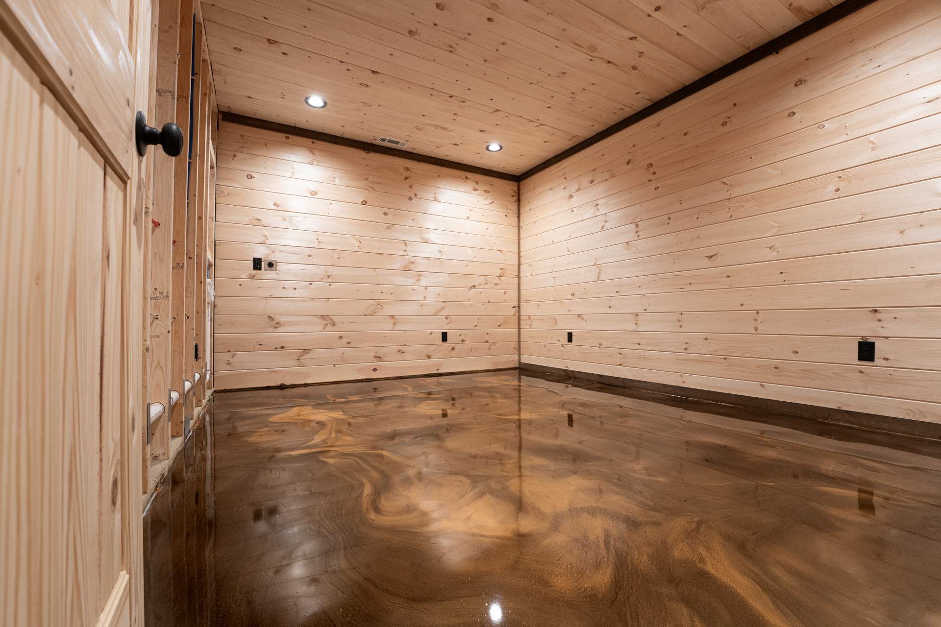 Stunning Metallic Epoxy Basement Installation in Morganton, GA by Elite Floor Solutions