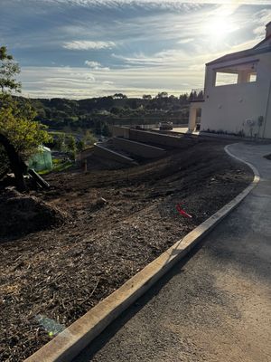 Retaining wall