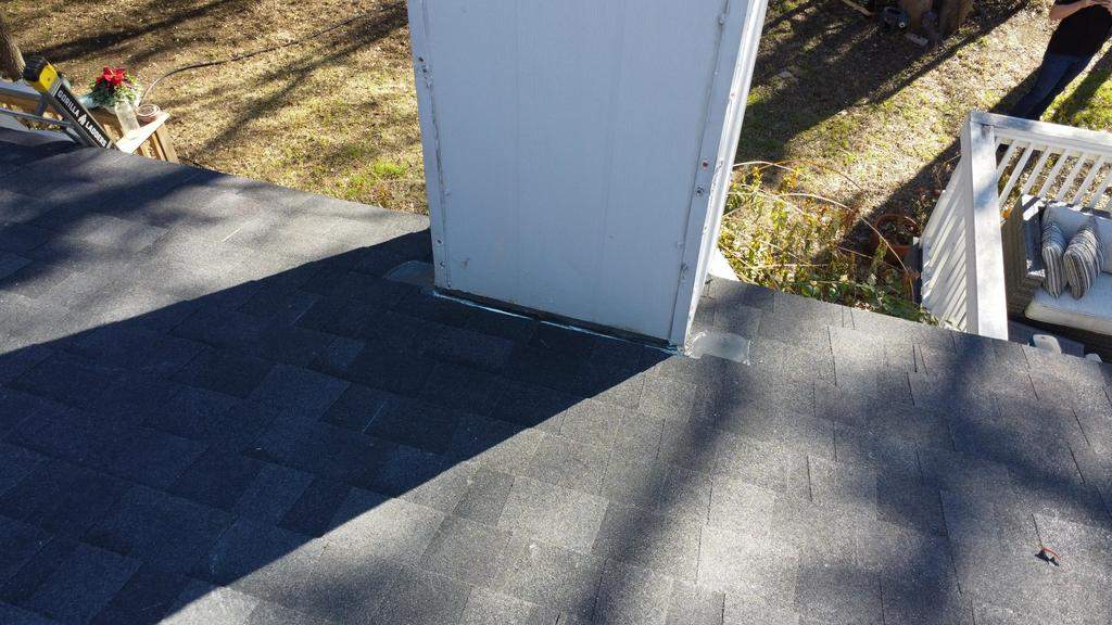 Onyx Black - Owens Corning TruDefinition Oakridge by RoofsOnly.com