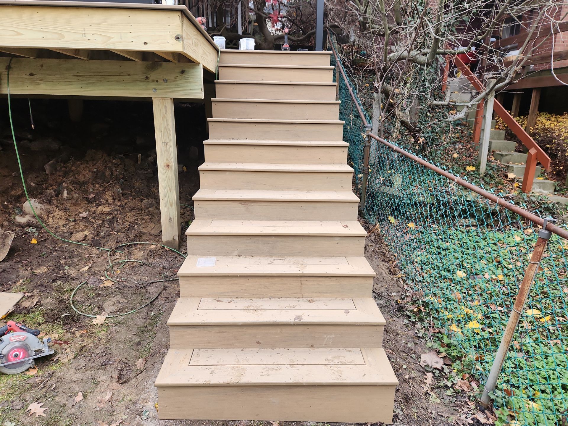 Deck by Cousins Roofing Siding & Decks