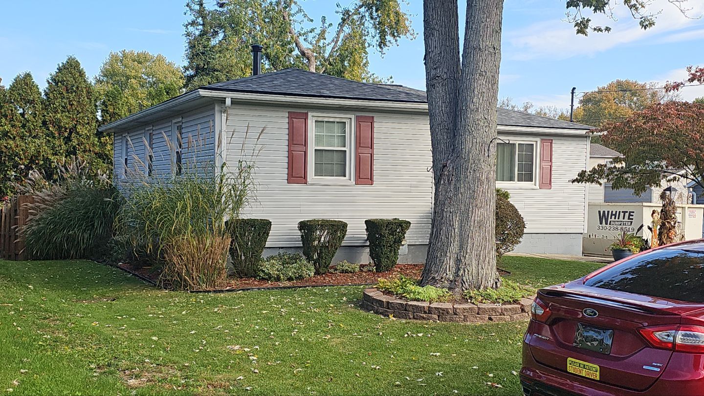 Atlas Pinnacle, Color, Coastal Granite, Drip Edge, Color, Black by Eagle Eye Roofing