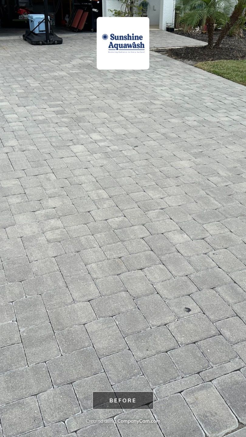 2-Story House Wash & Paver Driveway Cleaning in Trevesta Community, Palmetto, FL | Sunshine AquaWash by Sunshine AquaWash