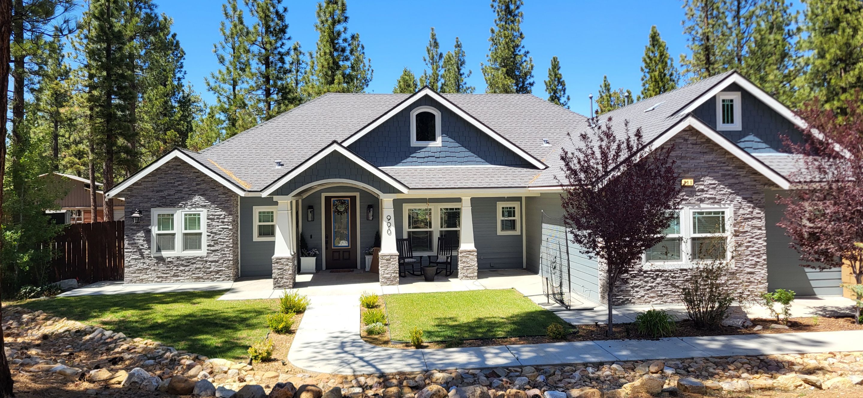 Residential Solar Array and Tesla Powerwall Installation in Big Bear by VIBE SOLAR